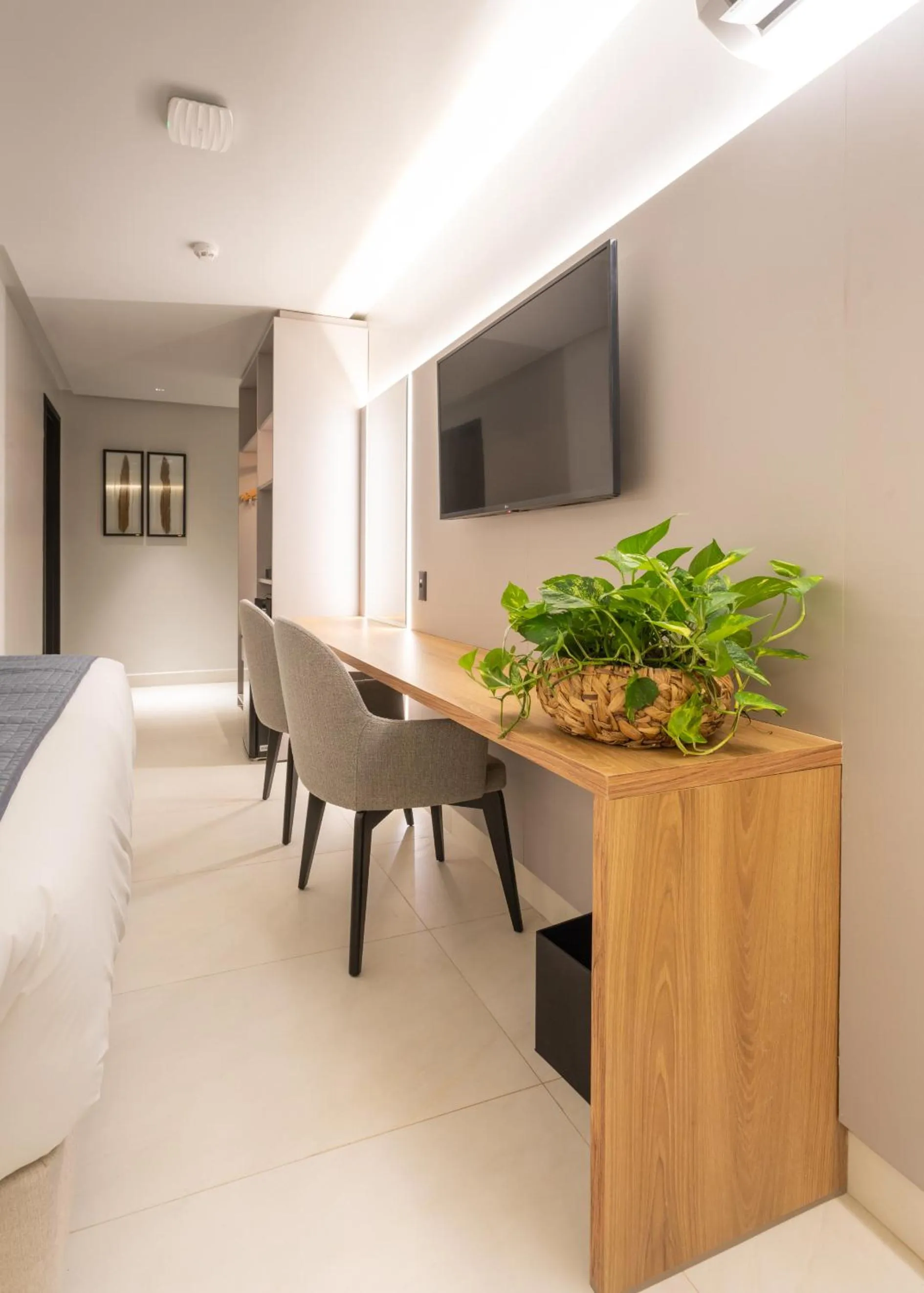 TV and multimedia in Icon Hotel by Welkom