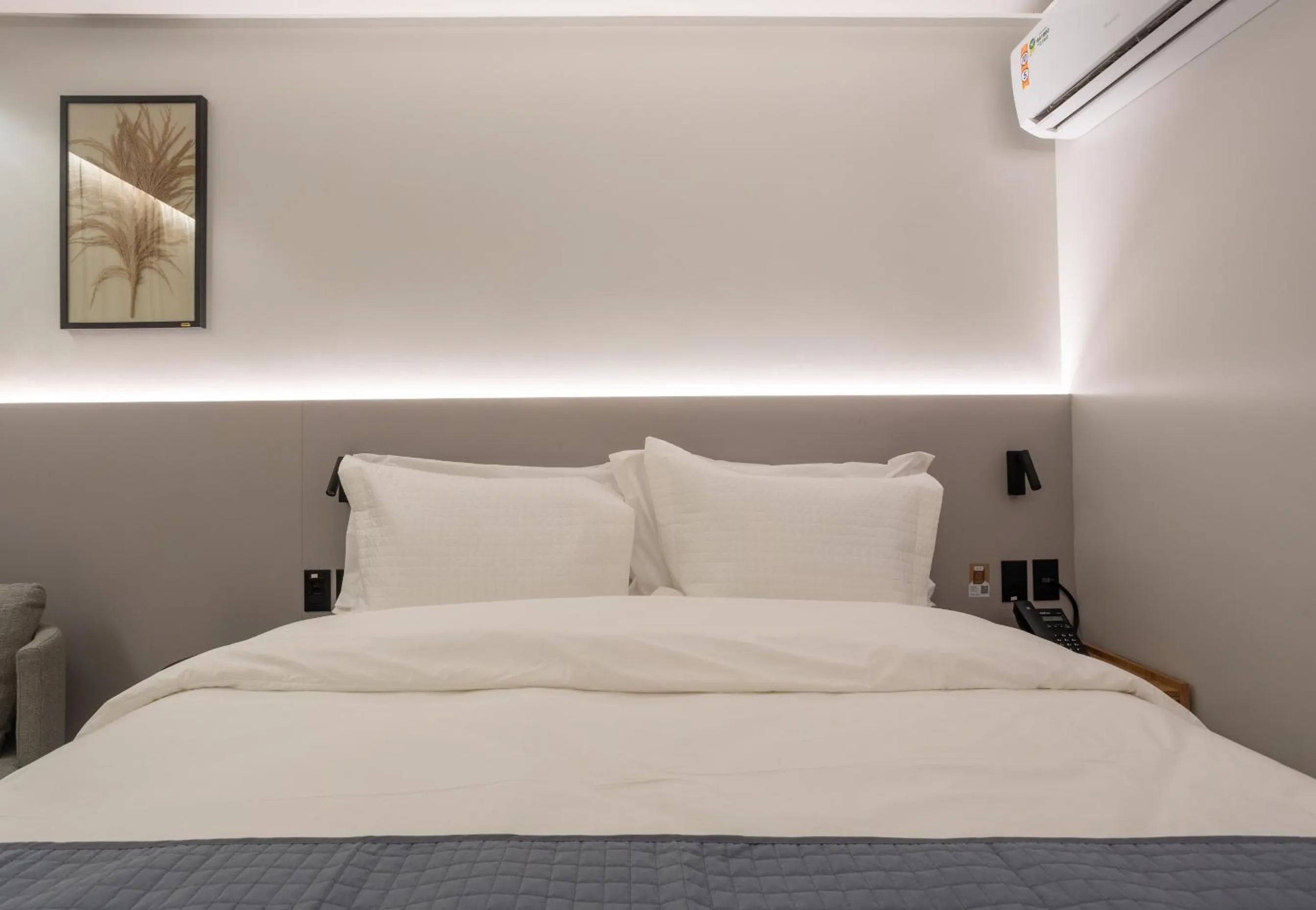 Bed in Icon Hotel by Welkom