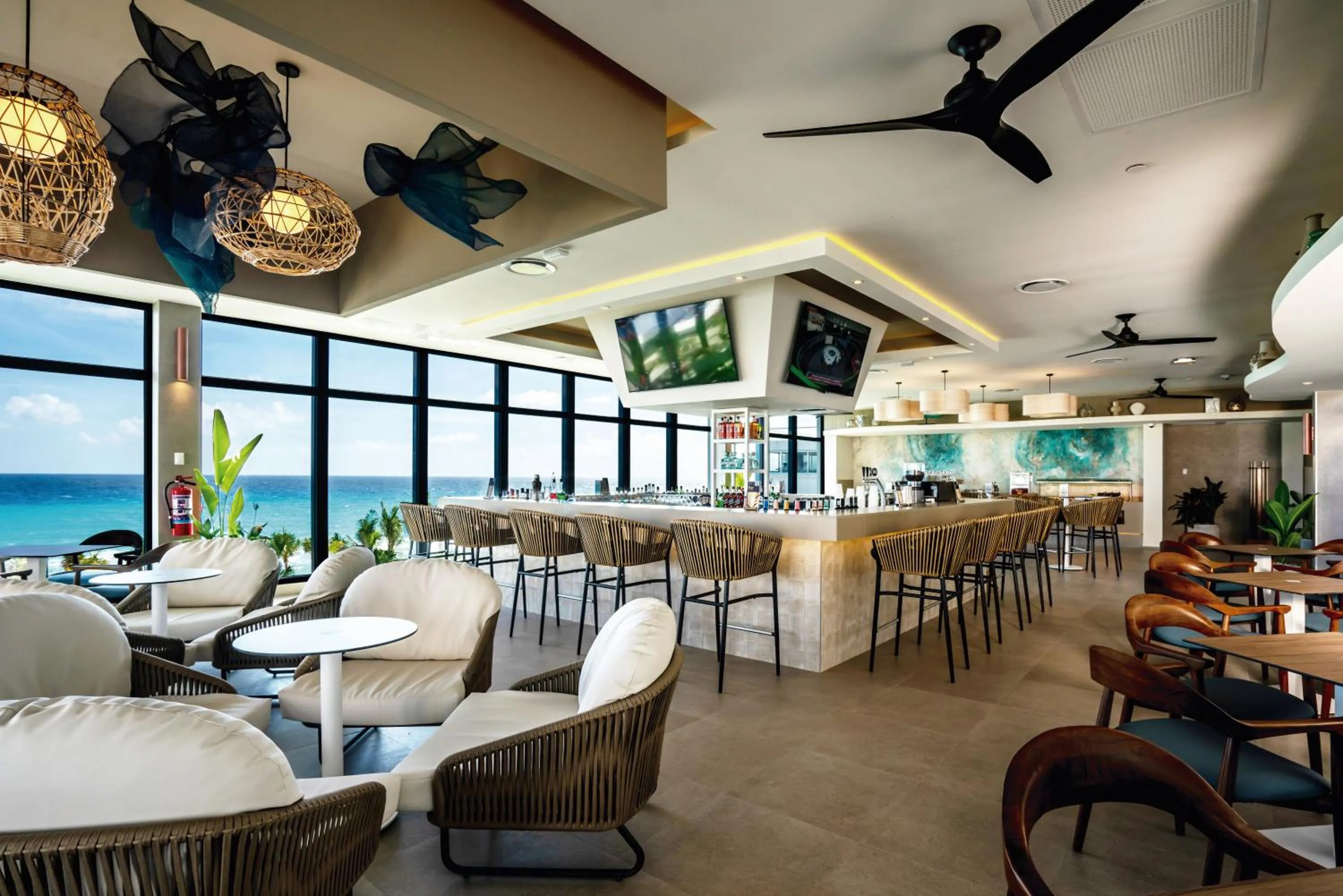 Lounge or bar in Riu Palace Kukulkan - Adults Only - All Inclusive