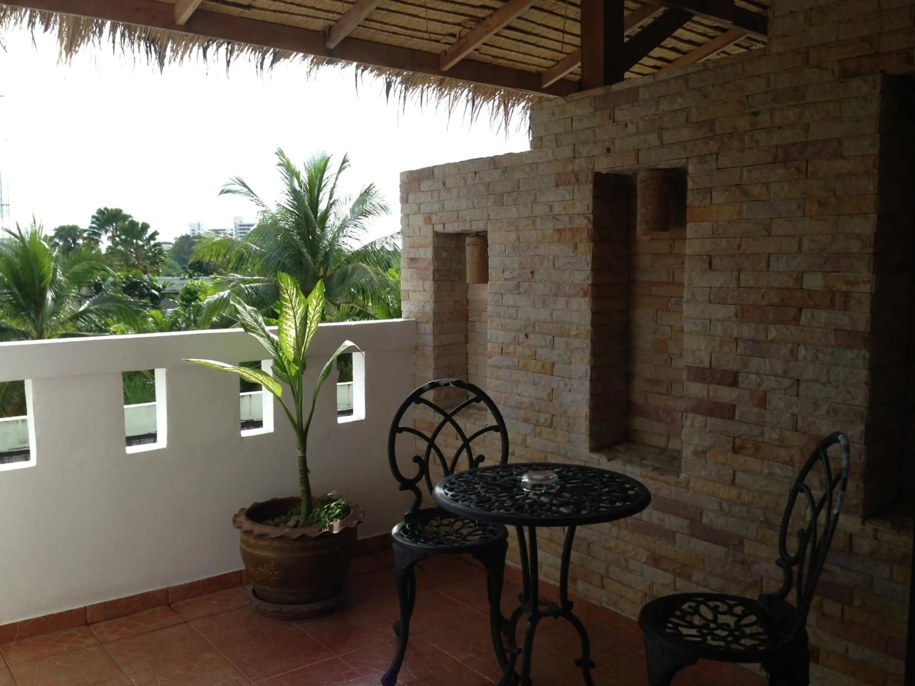 Mountain view in Karon Pool Hotel