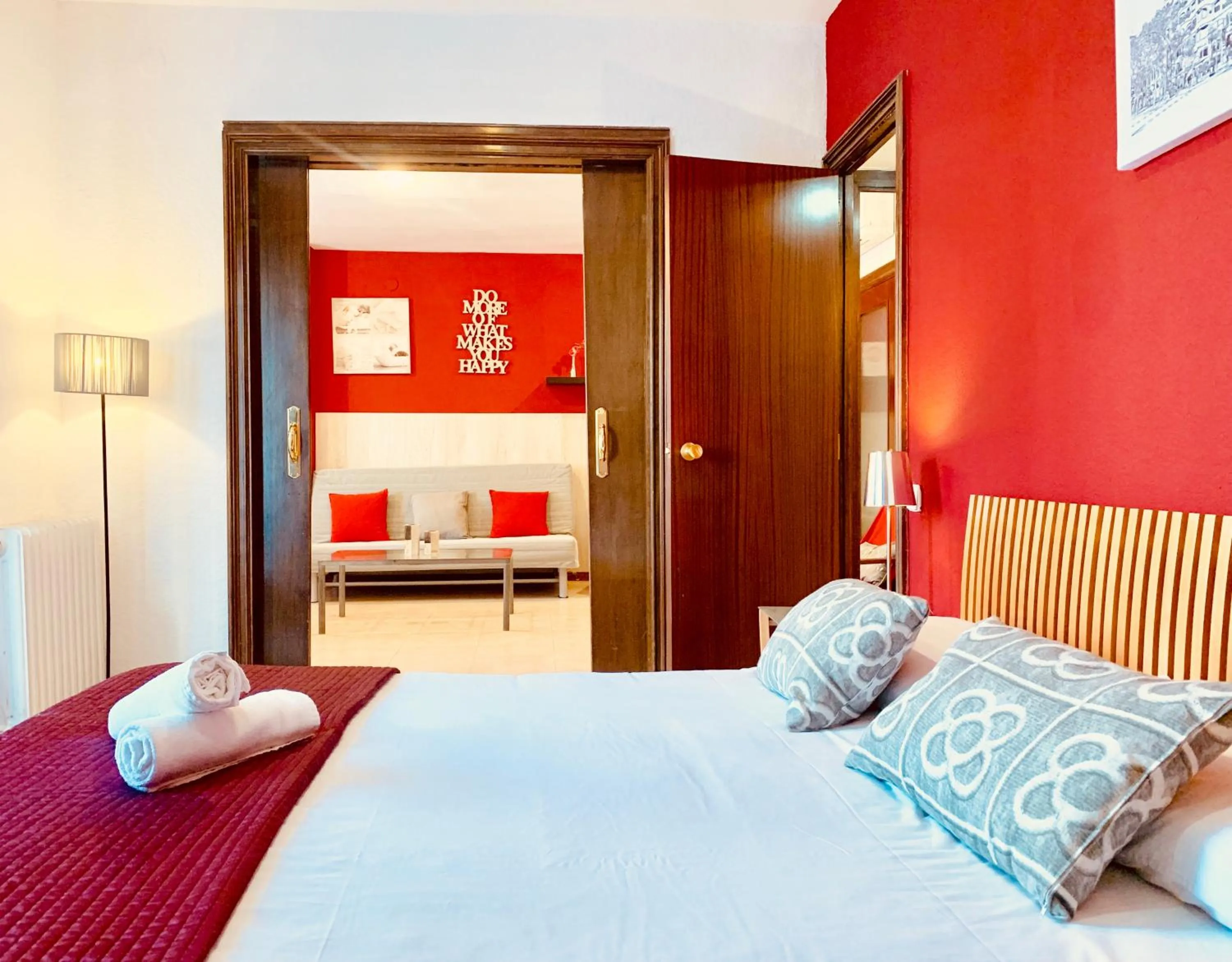 Bed in La Pedrera Residence