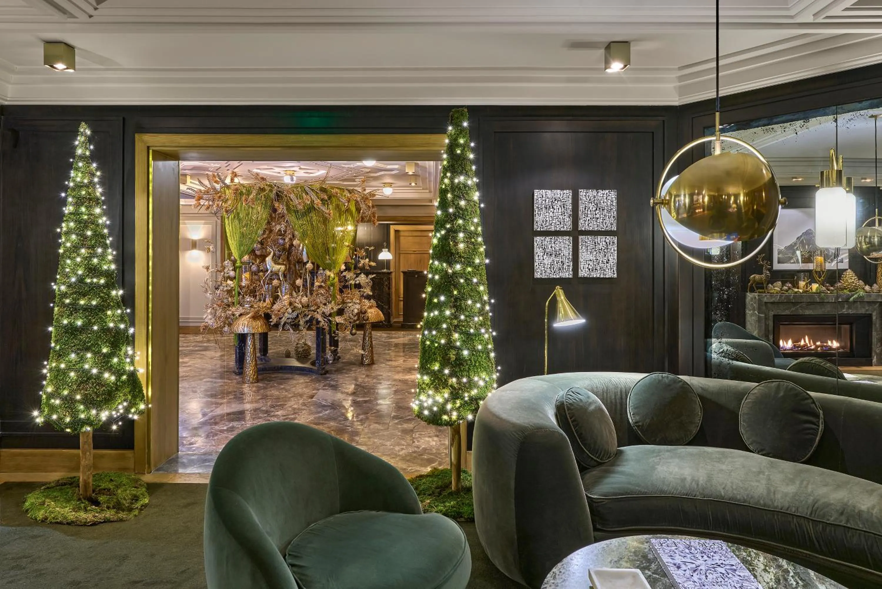 Lobby or reception in Apogée Courchevel, Oetker Hotels