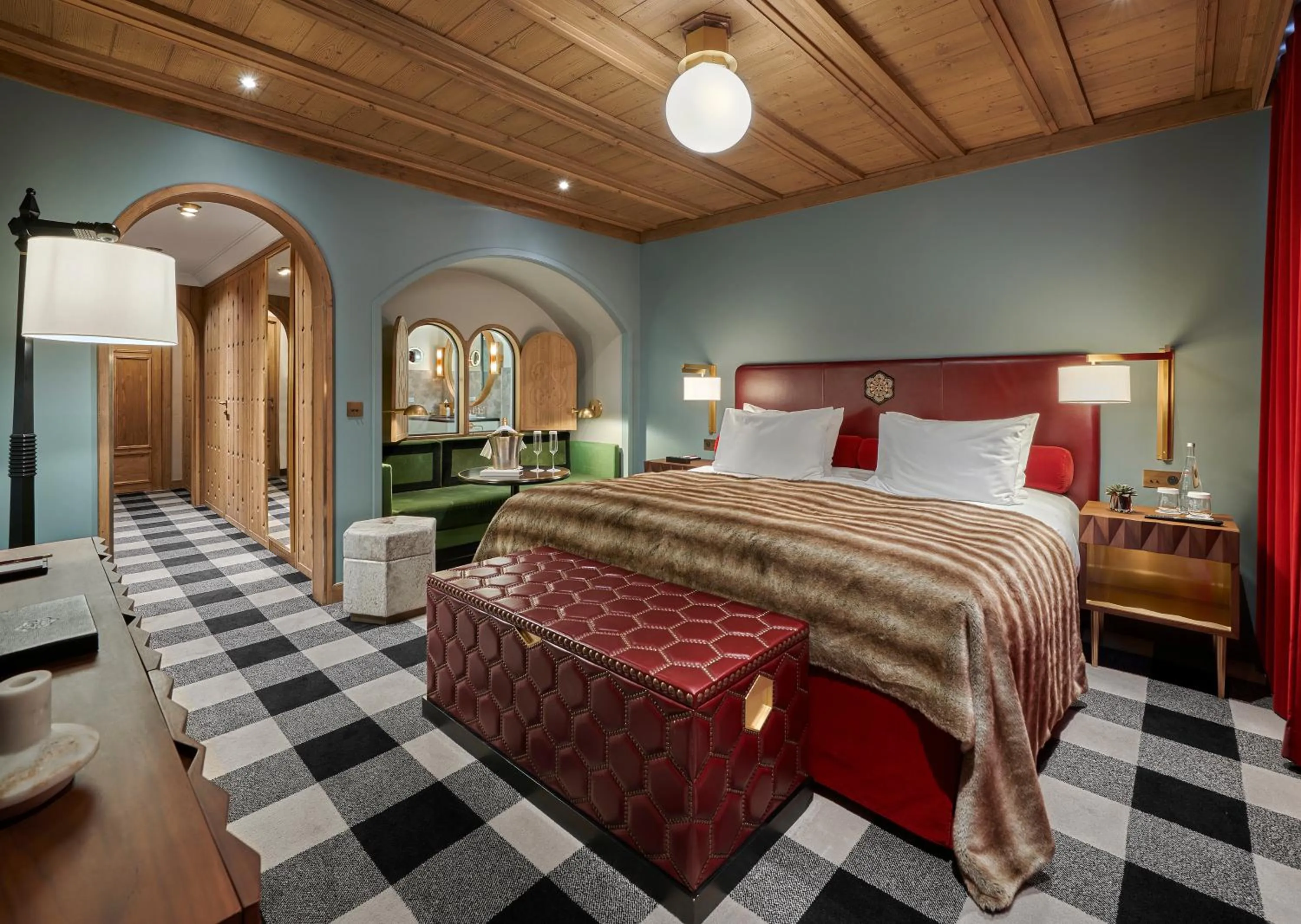 Bedroom, Bed in Apogée Courchevel, Oetker Hotels