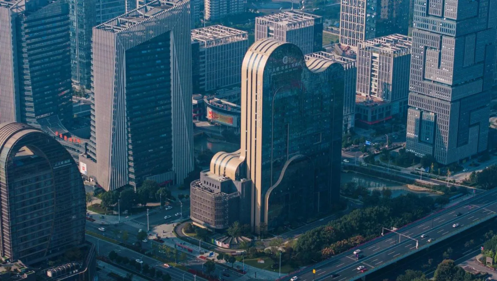 Property building in YTL ChangChengYunYue Hotel