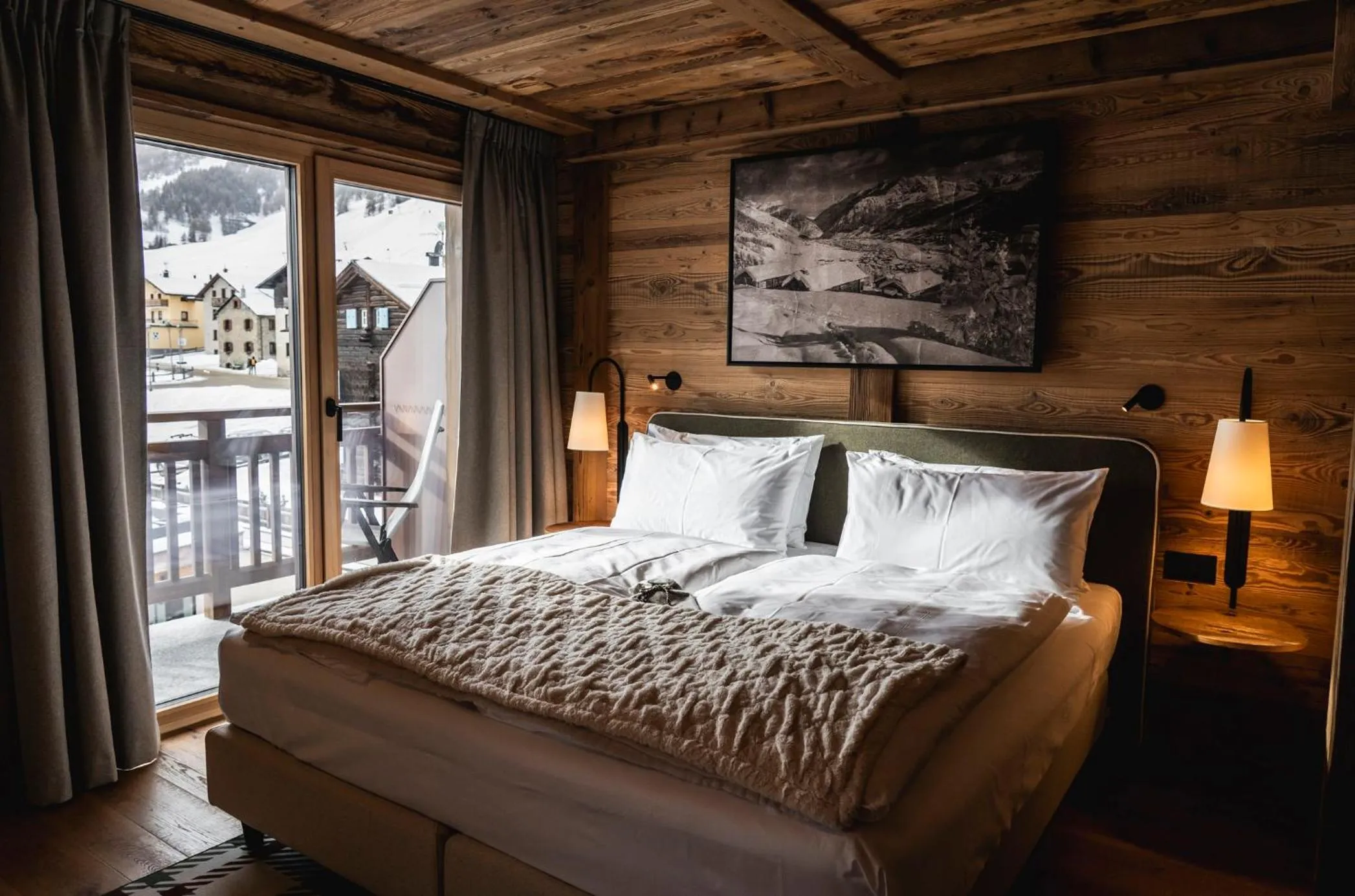 Bed in Mont Chalet Nevada - Hotel & Spa