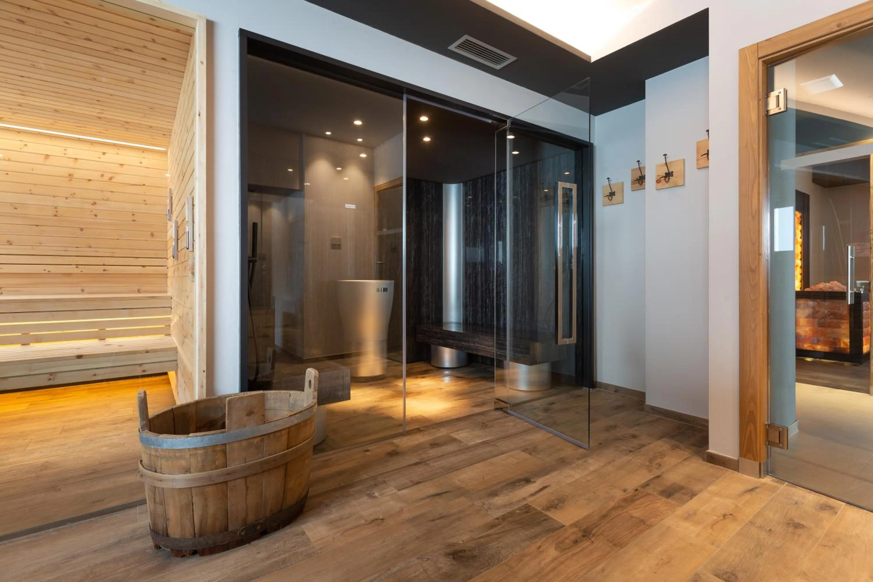 Steam room in Mont Chalet Nevada - Hotel & Spa