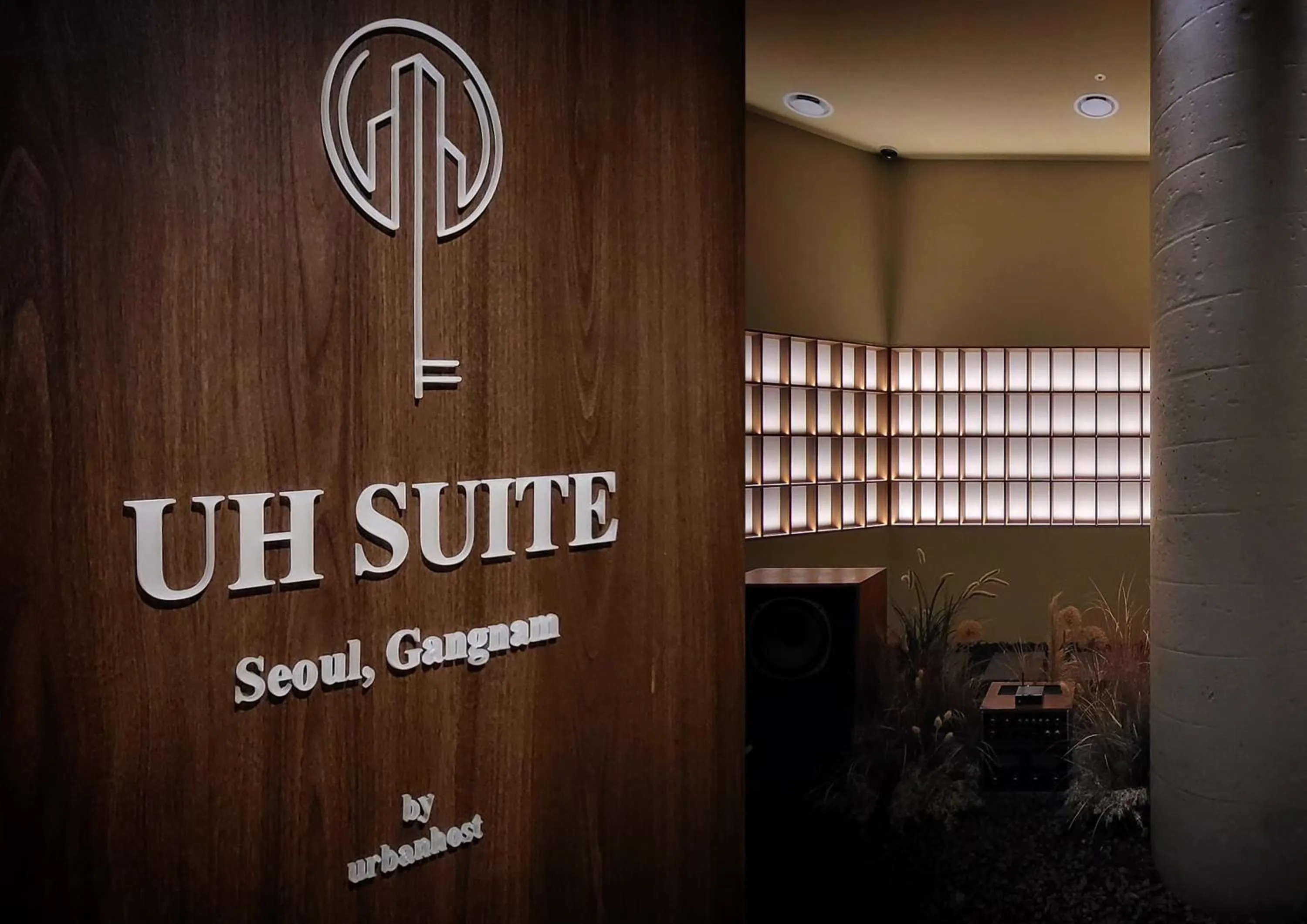 Lobby or reception in UH Suite The Gangnam