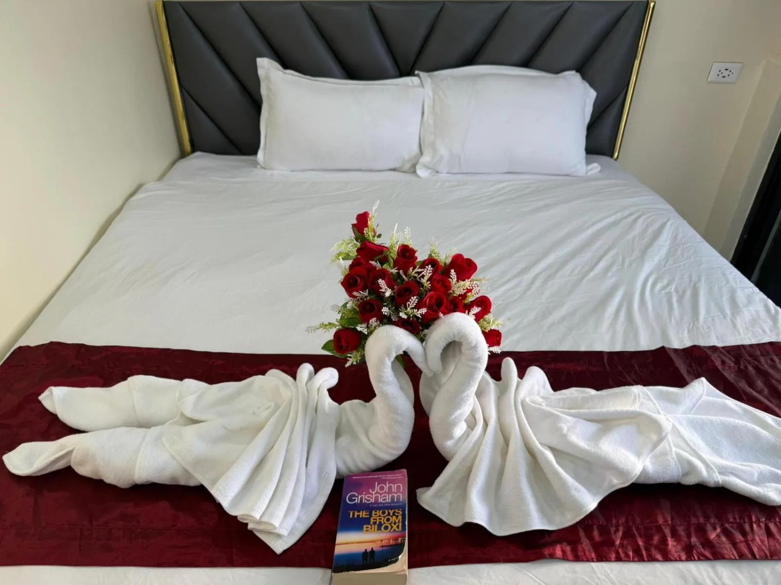 Bed in Heaven House Restro & Bar