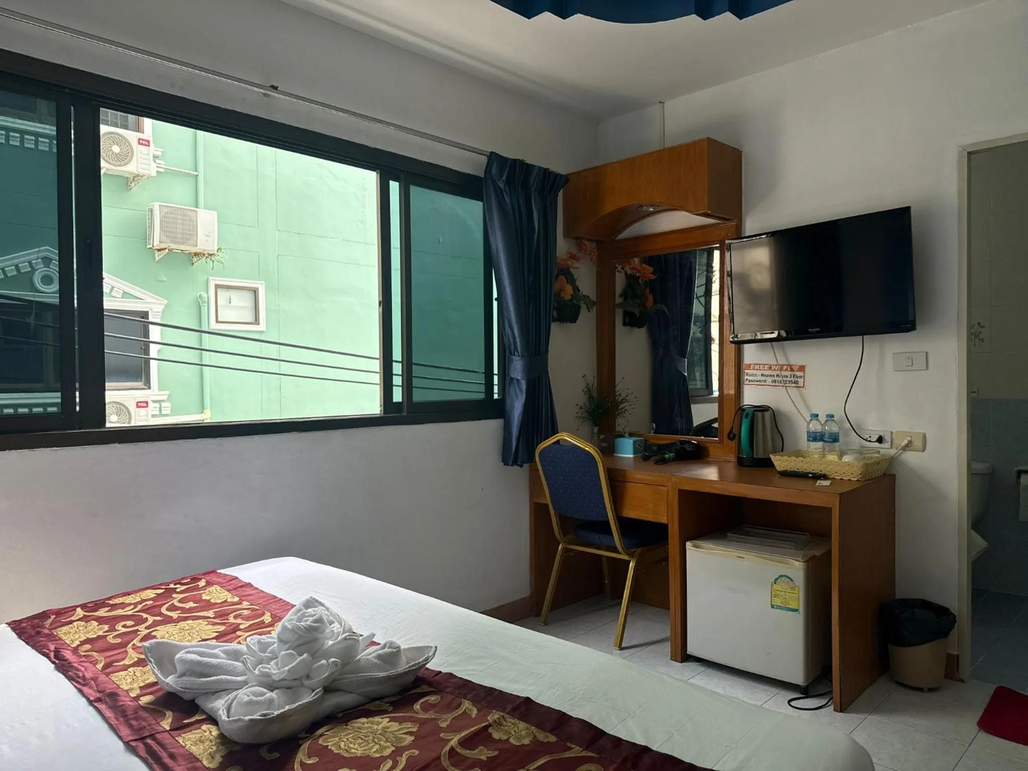 Bed in Heaven House Restro & Bar