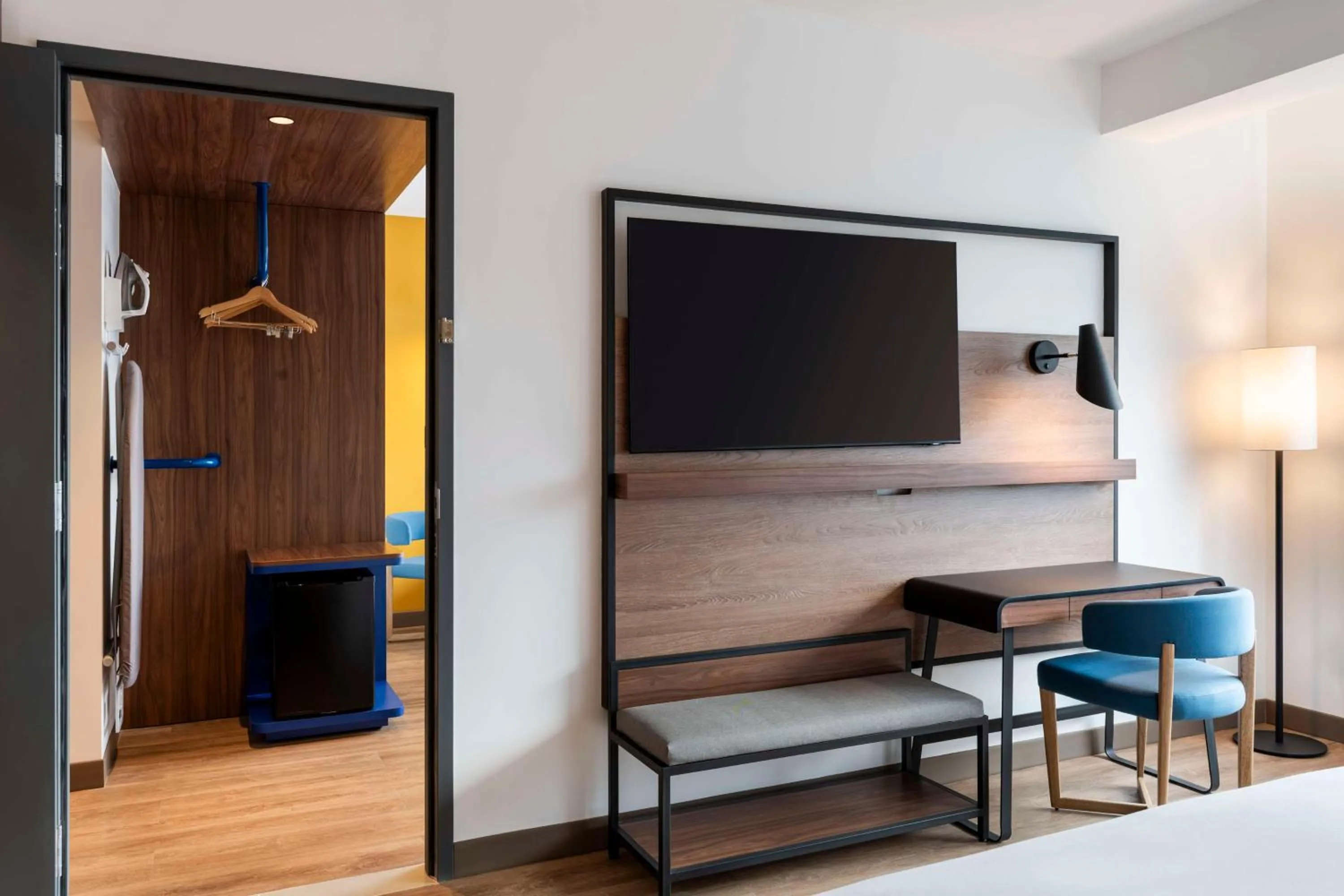 Bedroom, Bed in Tru By Hilton Cali Sur