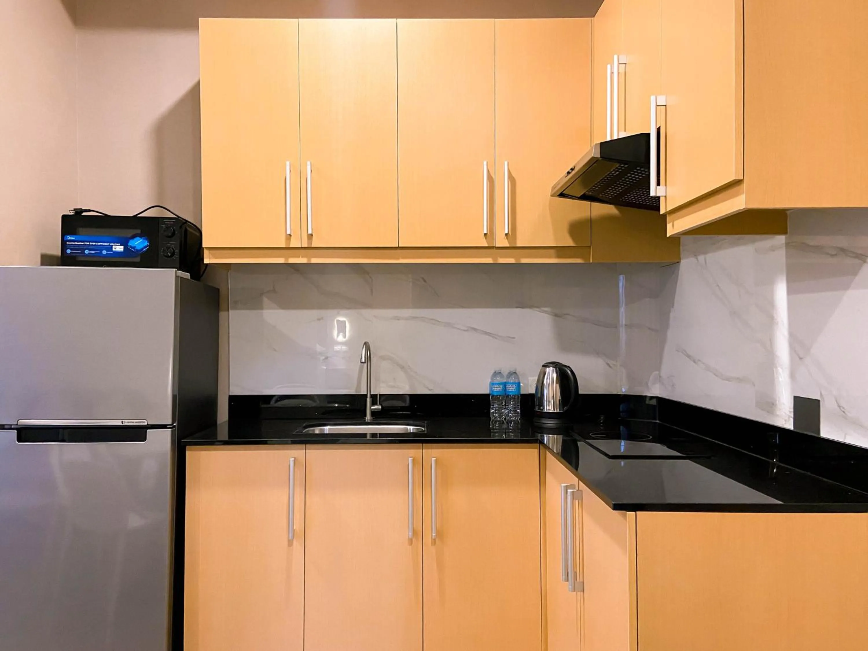 Kitchen or kitchenette in Staycity Serviced Apartment