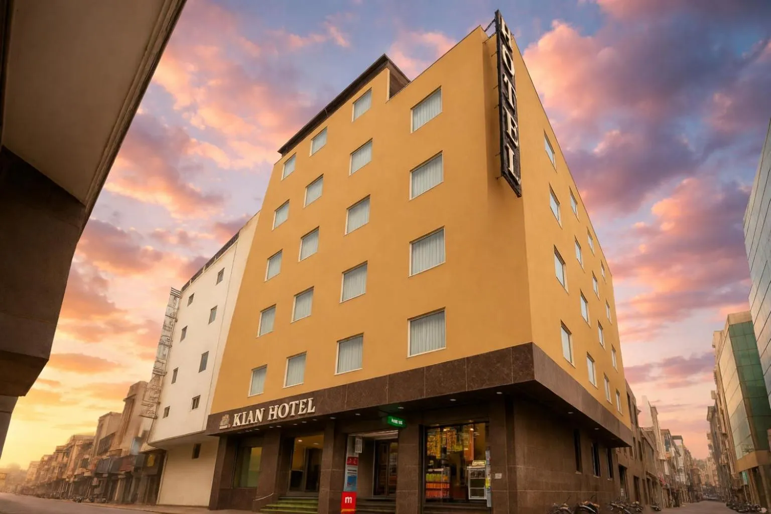 Facade/entrance in Hotel Kian by JMD Group