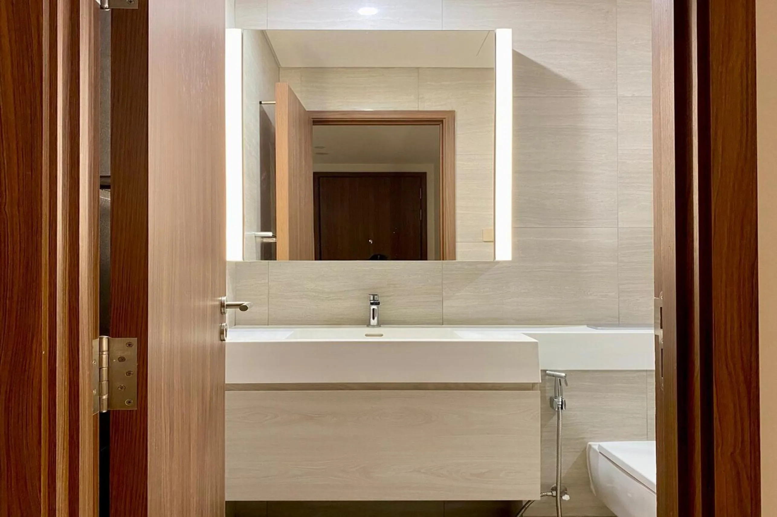 Bathroom in The Metropole - Horizon View Riverside D2