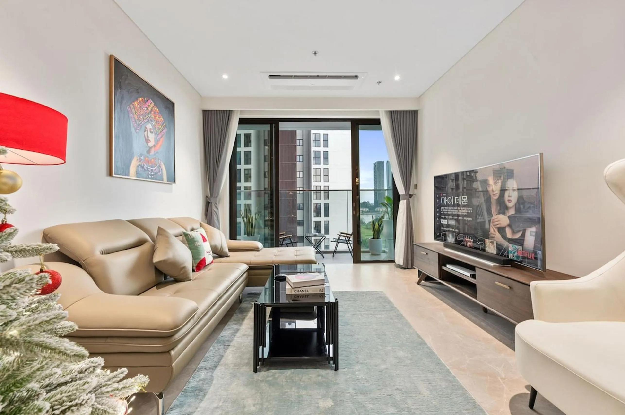 TV and multimedia in The Metropole - Horizon View Riverside D2