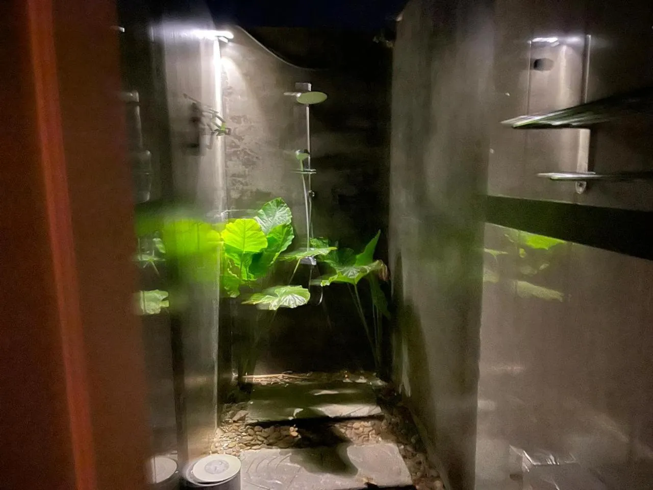 Shower in Himeyn Beach Inn - Ocho Homes by Eight Continents