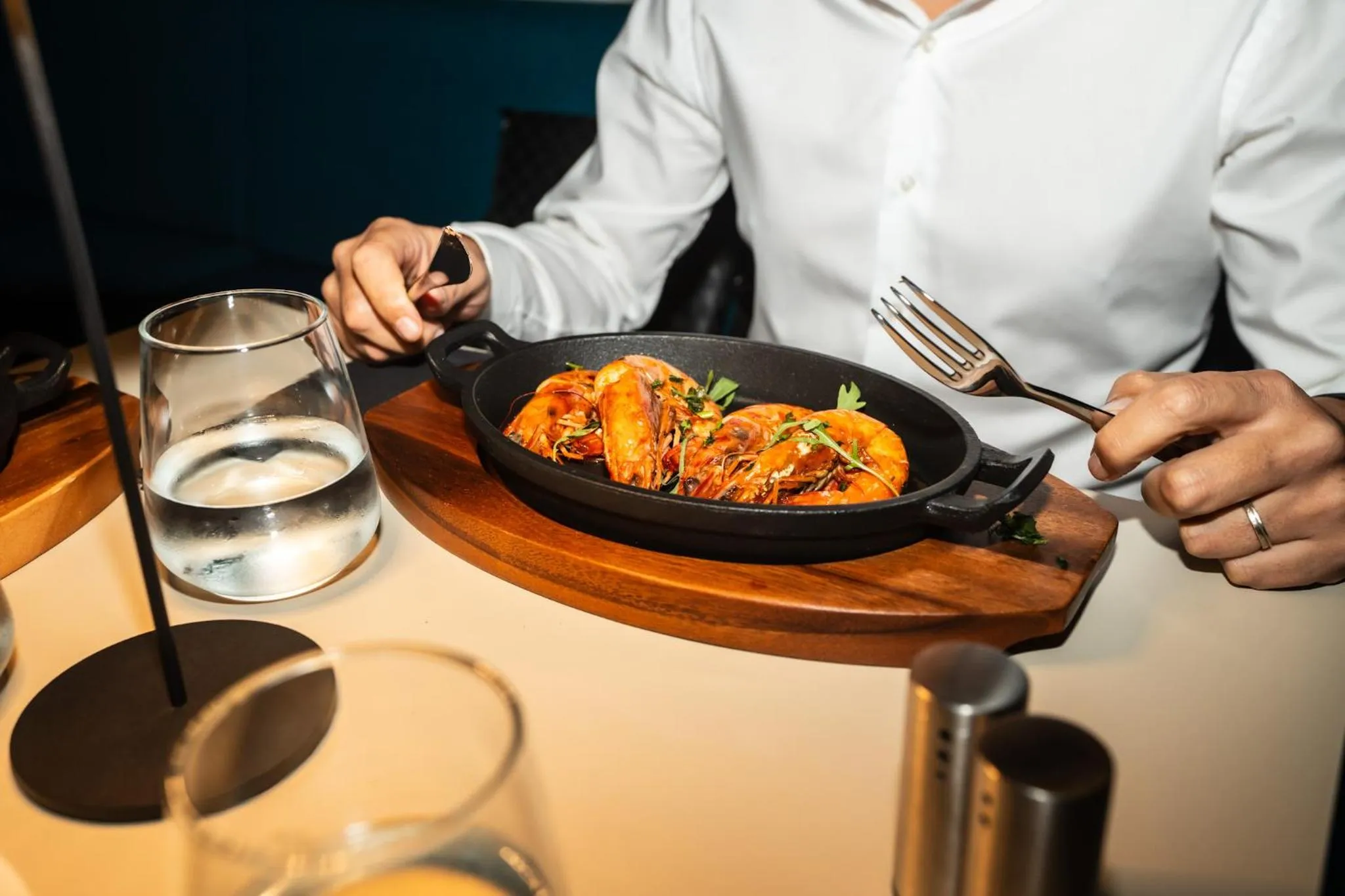 Restaurant/places to eat in Sama Hotels