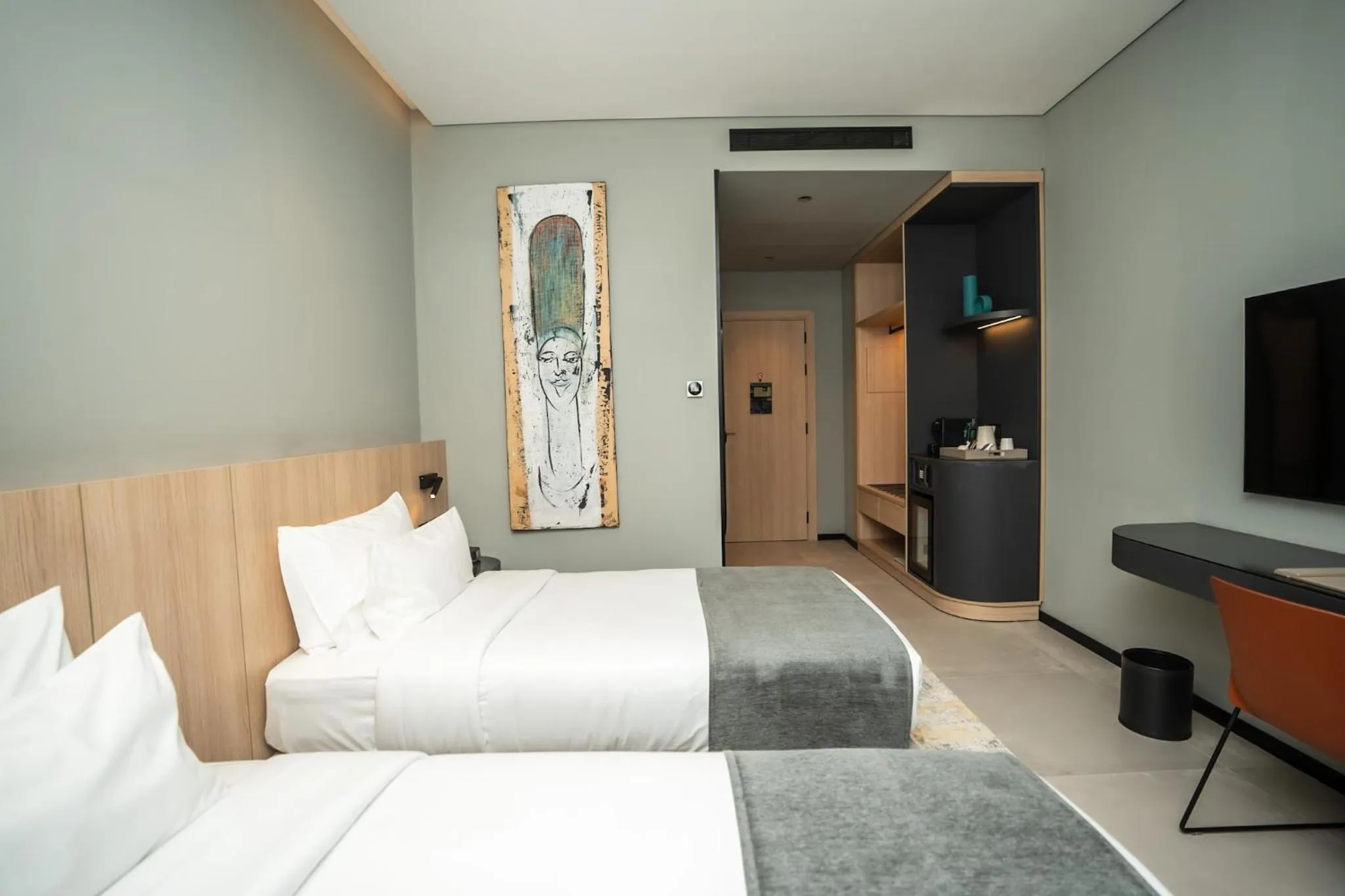 Shower, Bed in Sama Hotels