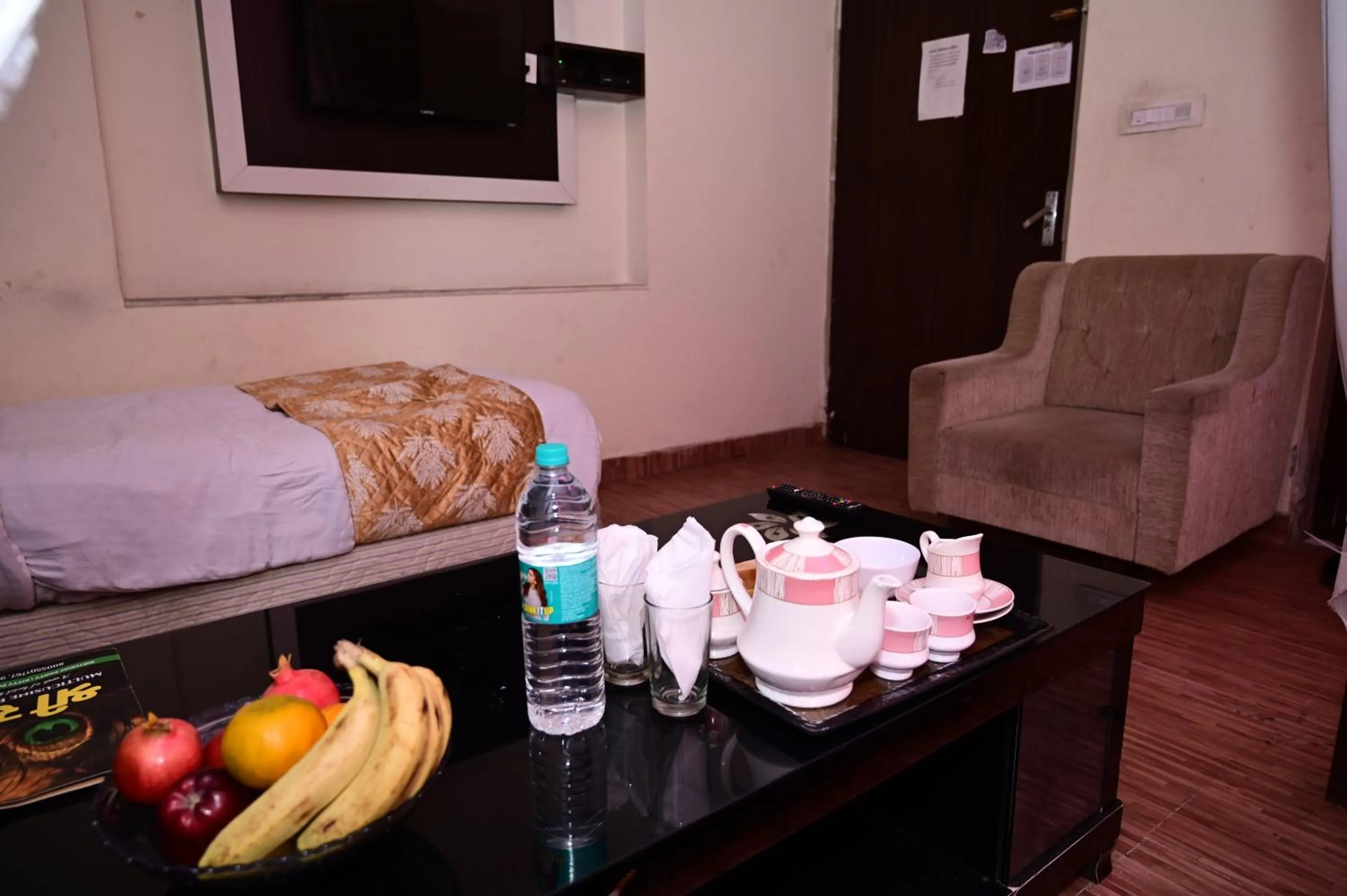 Bedroom in Hotel Krishna Pride