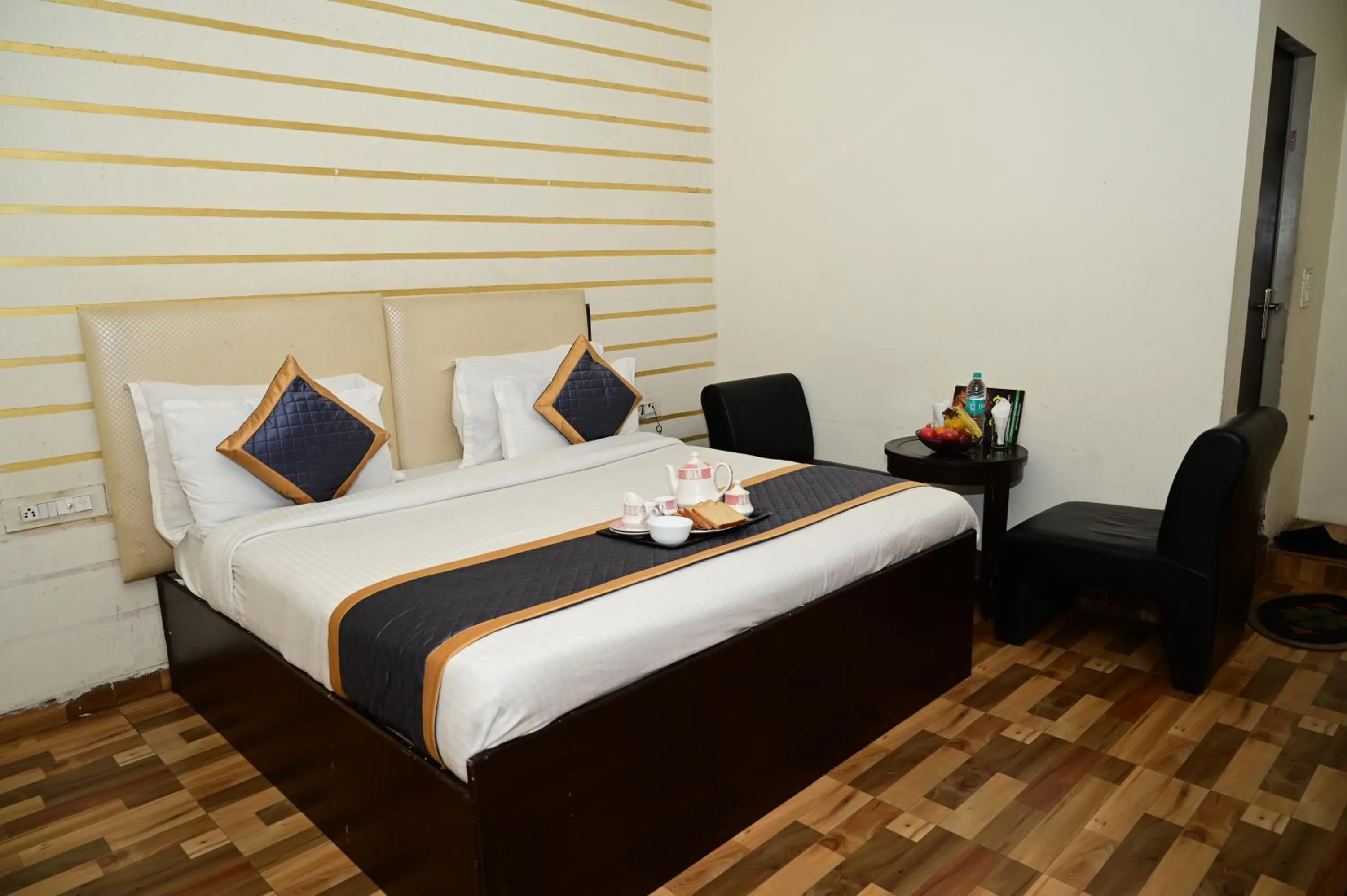Bedroom in Hotel Krishna Pride