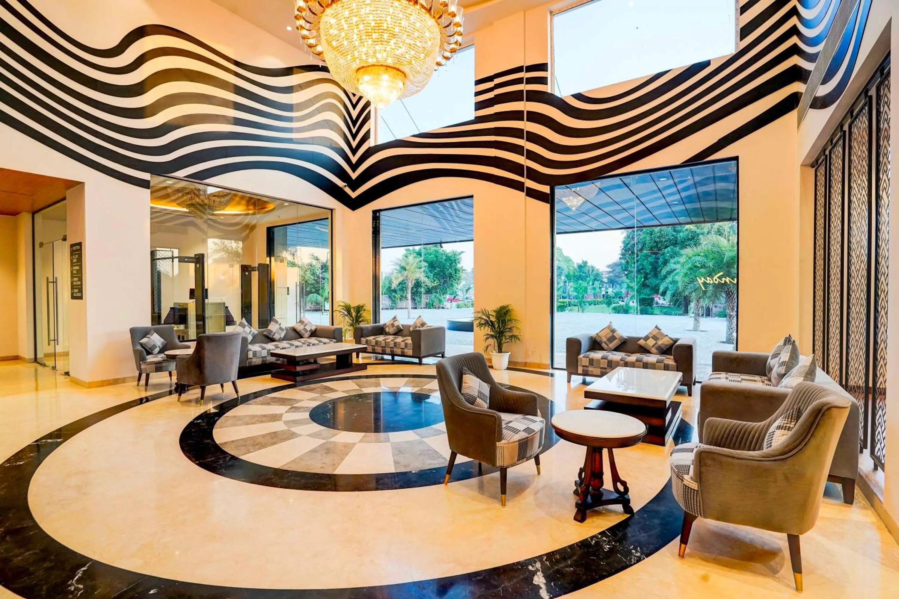 Living room in Sunday Resort & Spa by CheckIn Manesar Gurugram