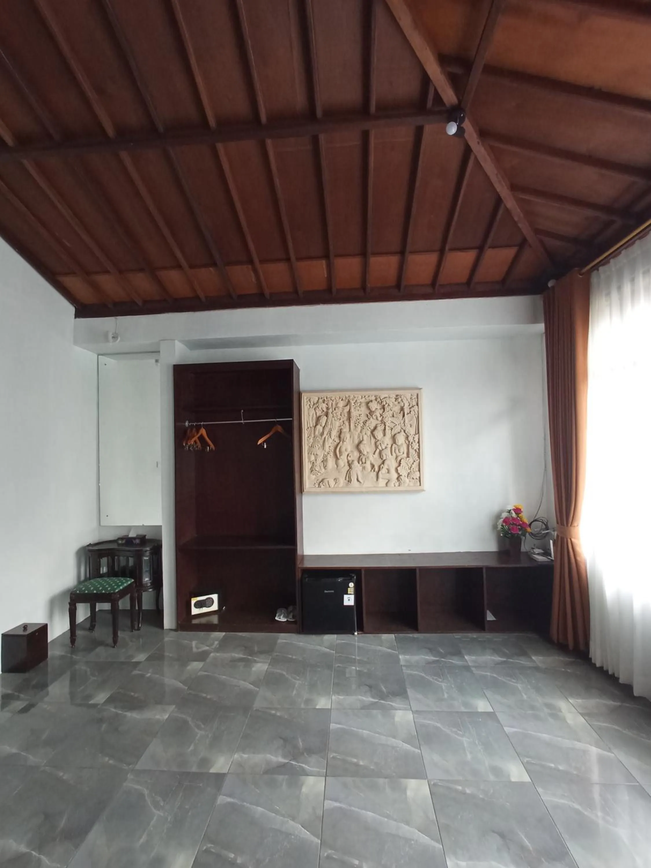 wardrobe in Kampoeng Joglo Abangan Ubud