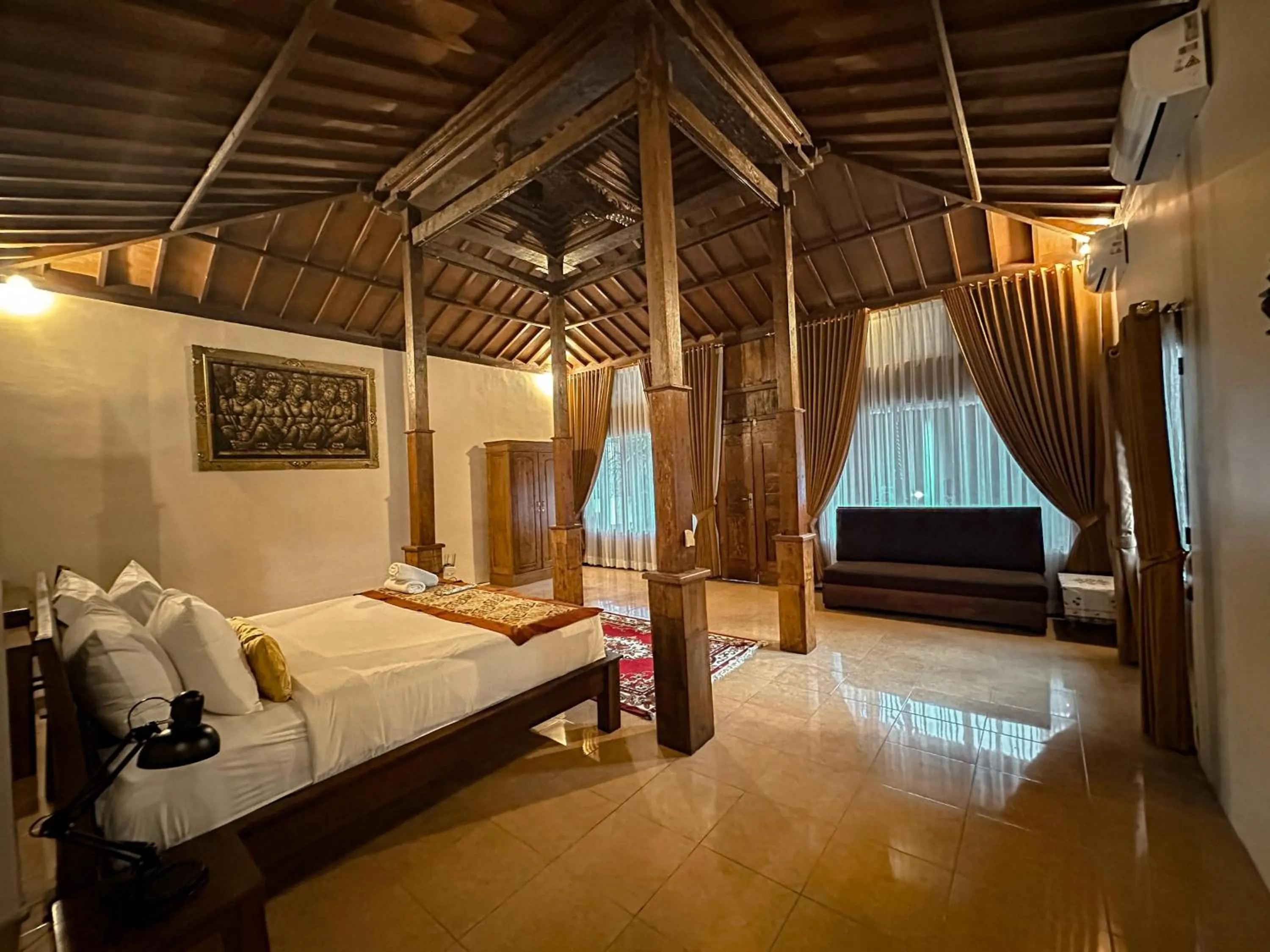 Bed in Kampoeng Joglo Abangan Ubud