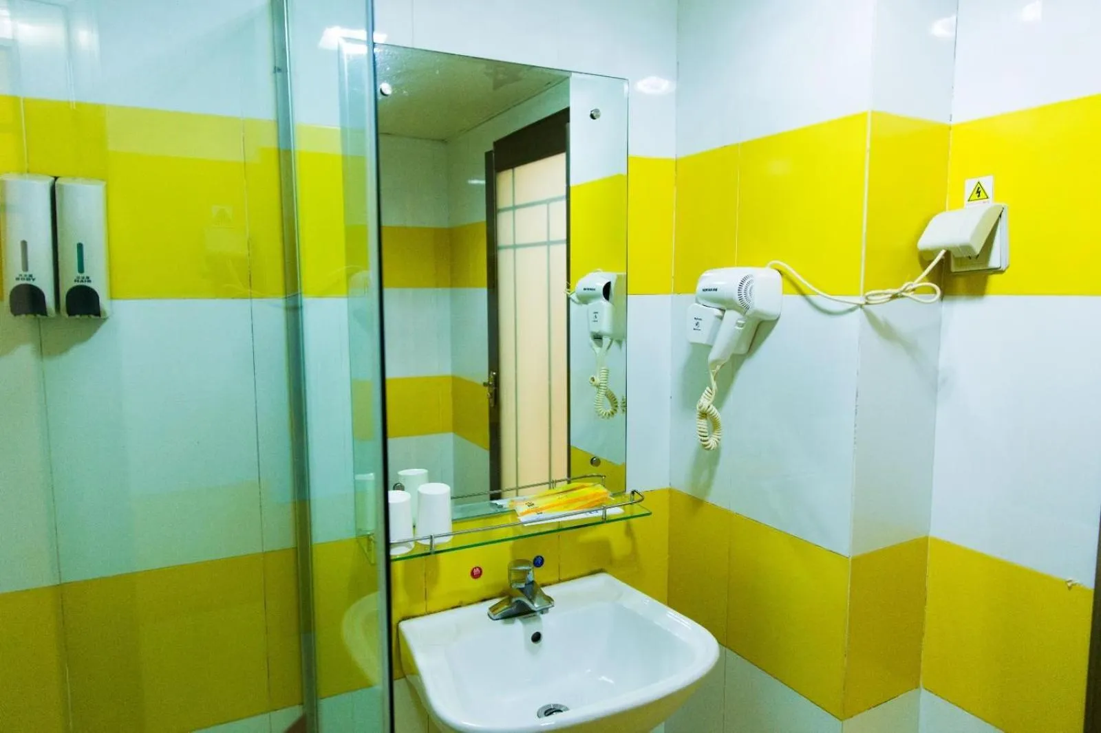 7Days Inn Chengdu Huayang Binfen Plaza Branch