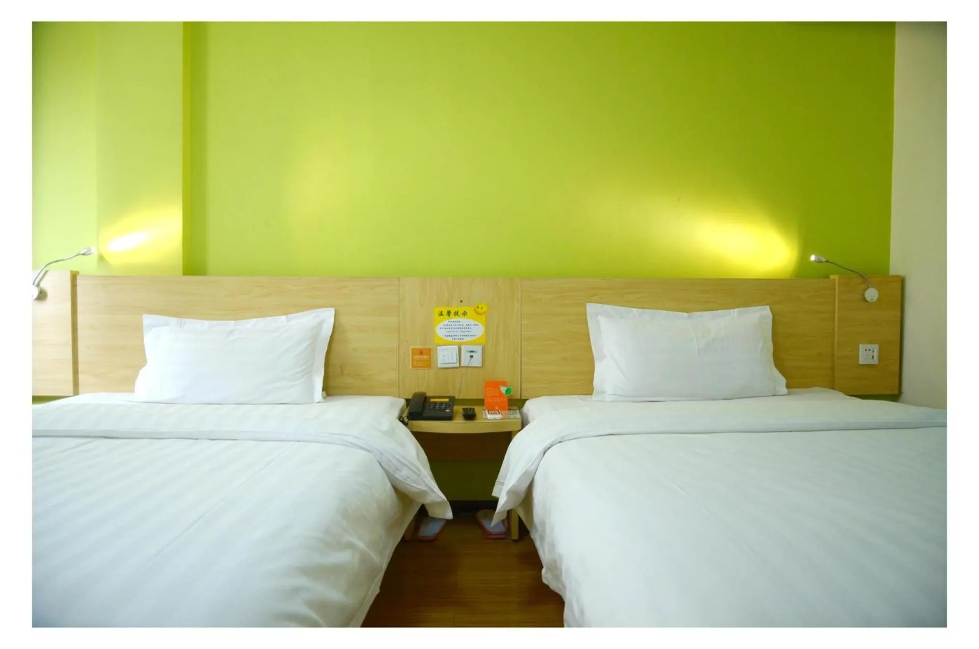 7Days Inn Tongren Railway Station Jintan