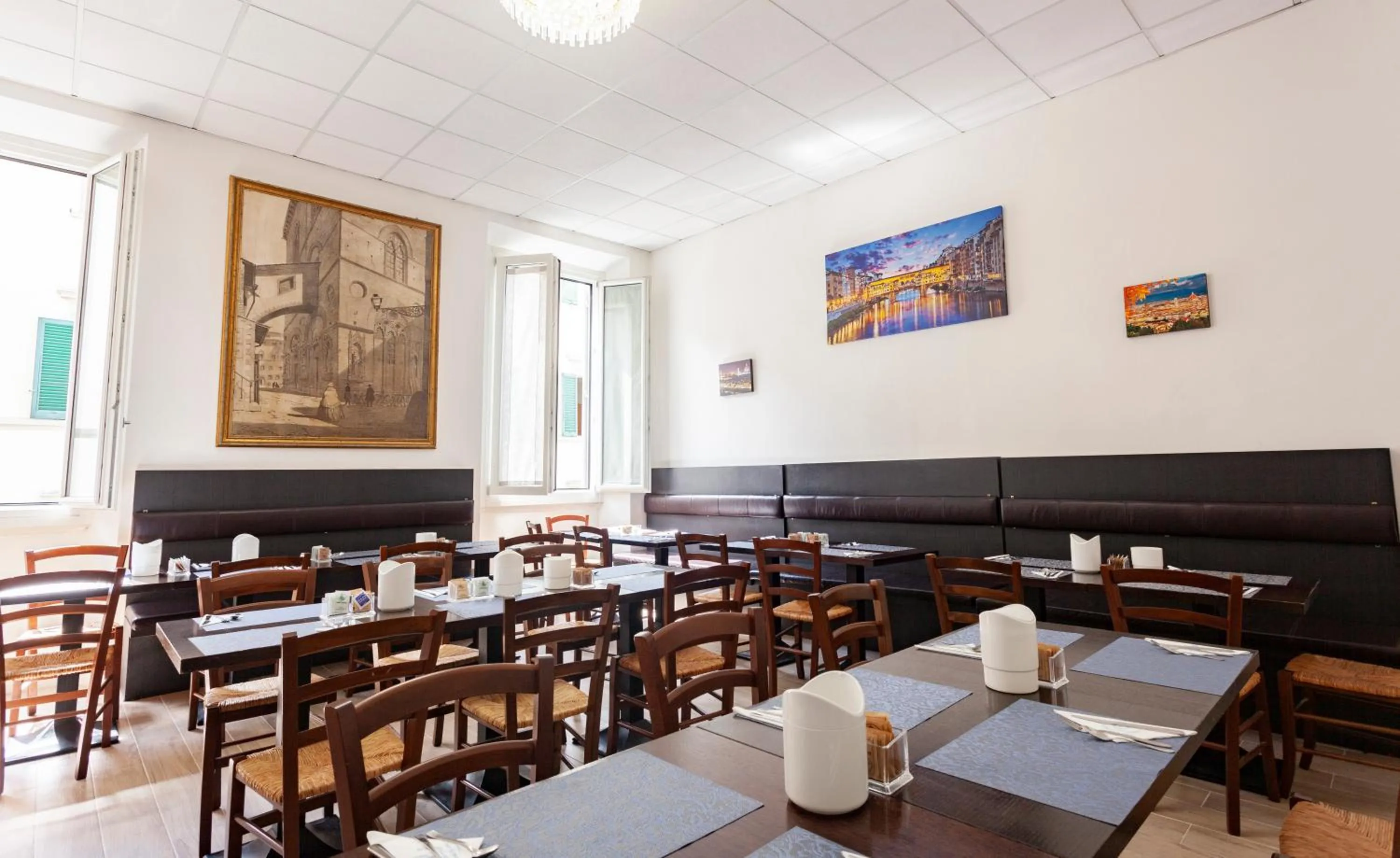 Breakfast in Hotel St. James