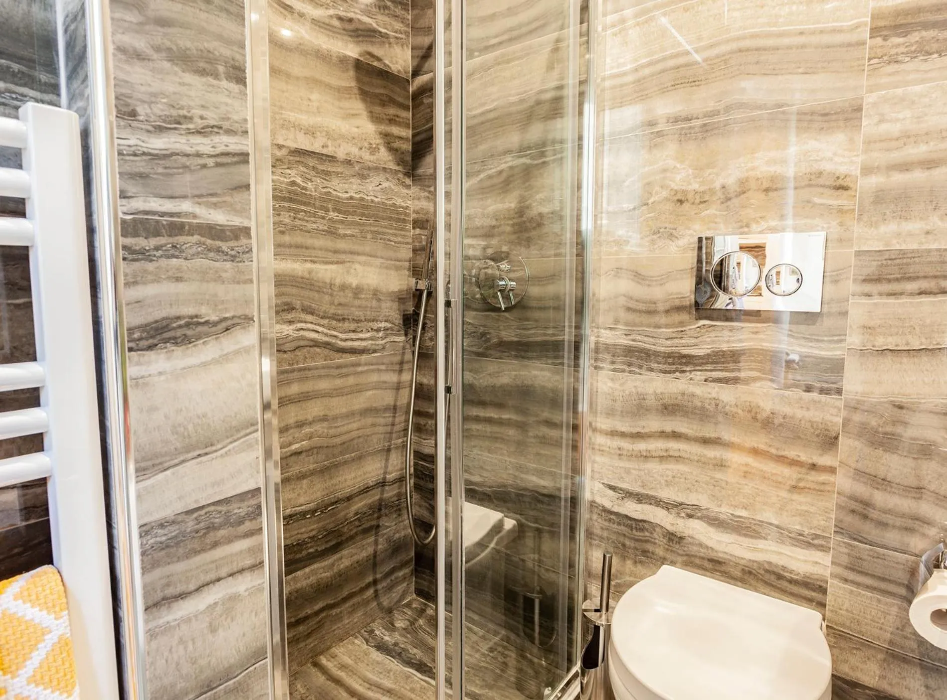 Bathroom in Hotel St. James