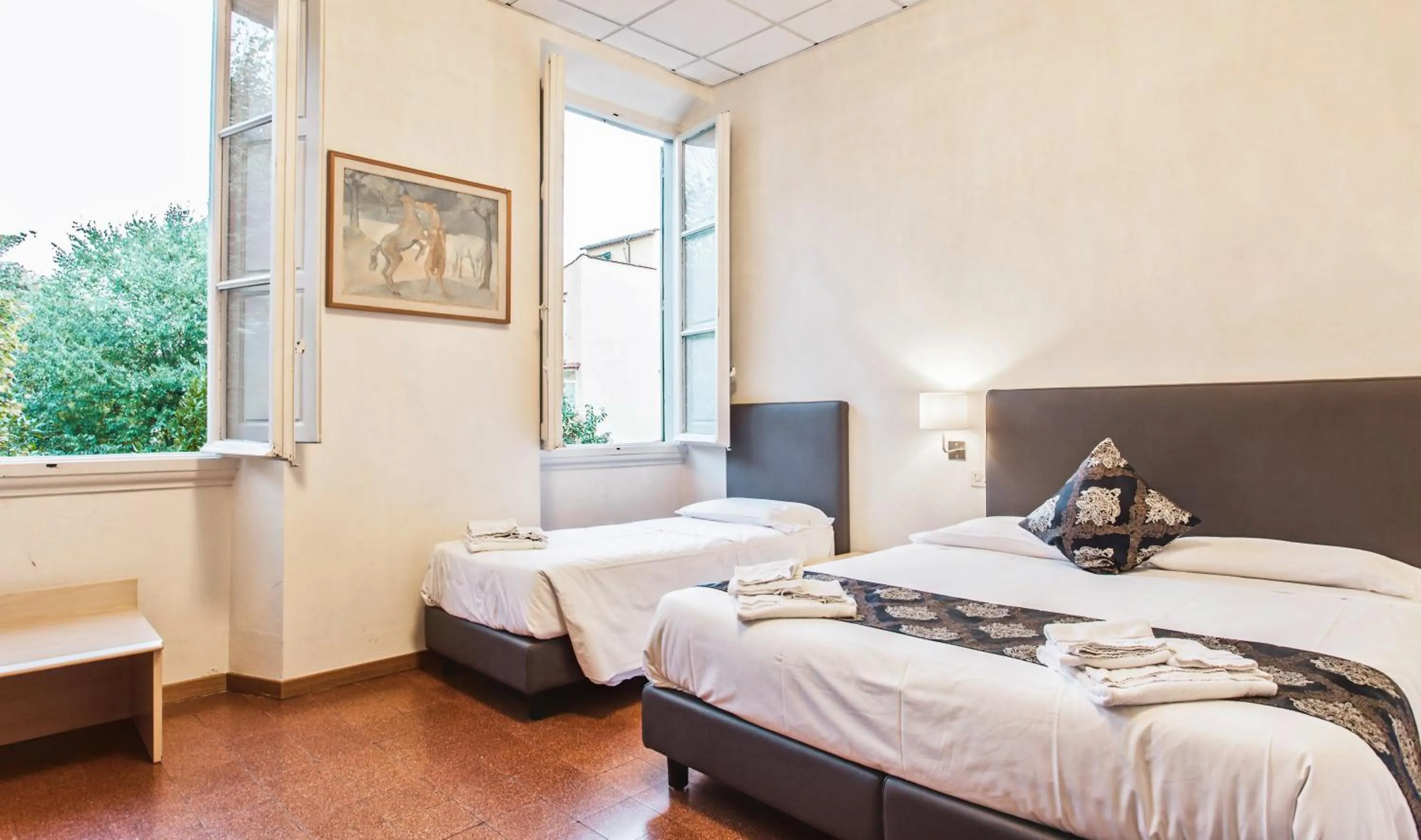 Bed in Hotel St. James