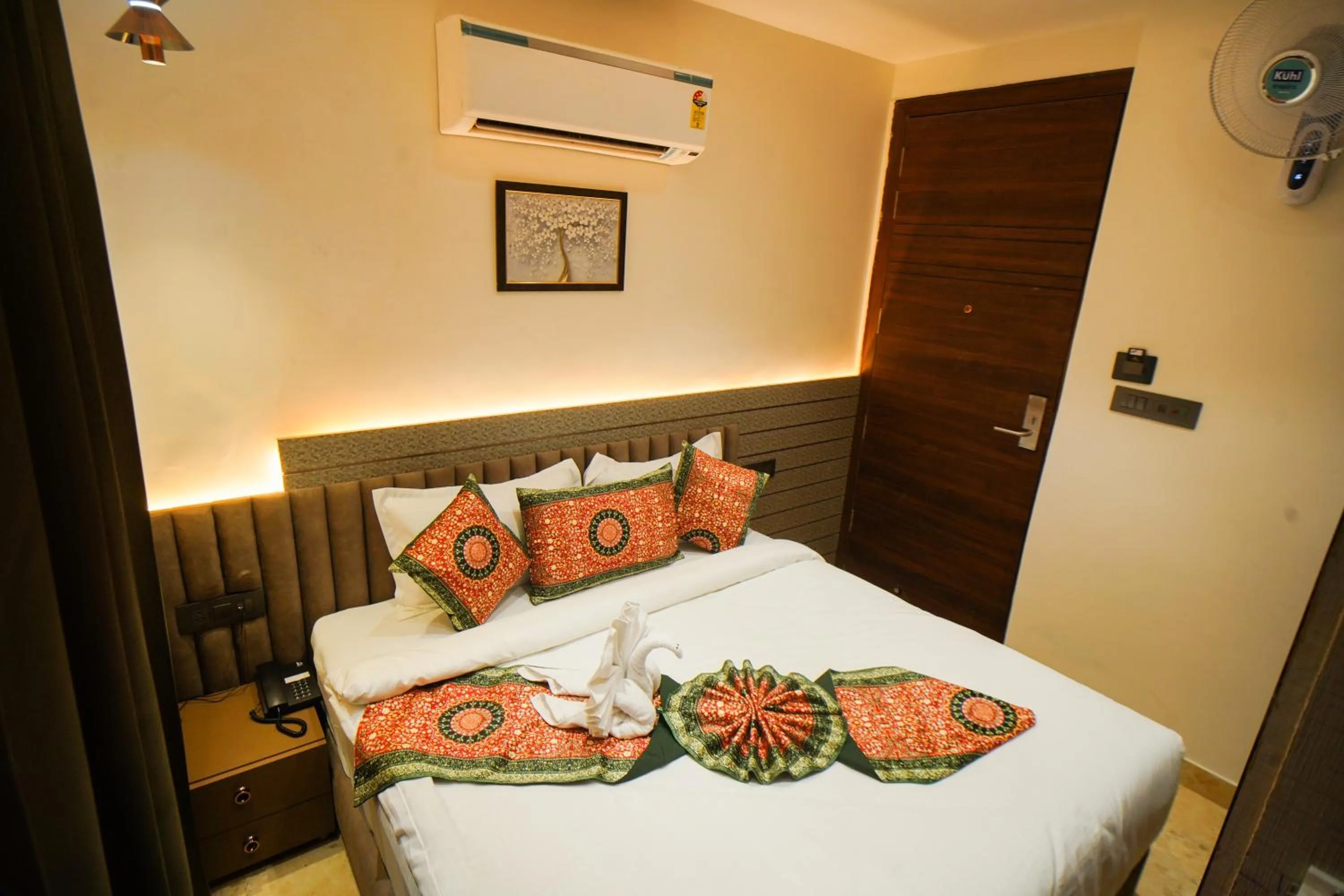 Bed in Hotel Ammison Inn & Suites