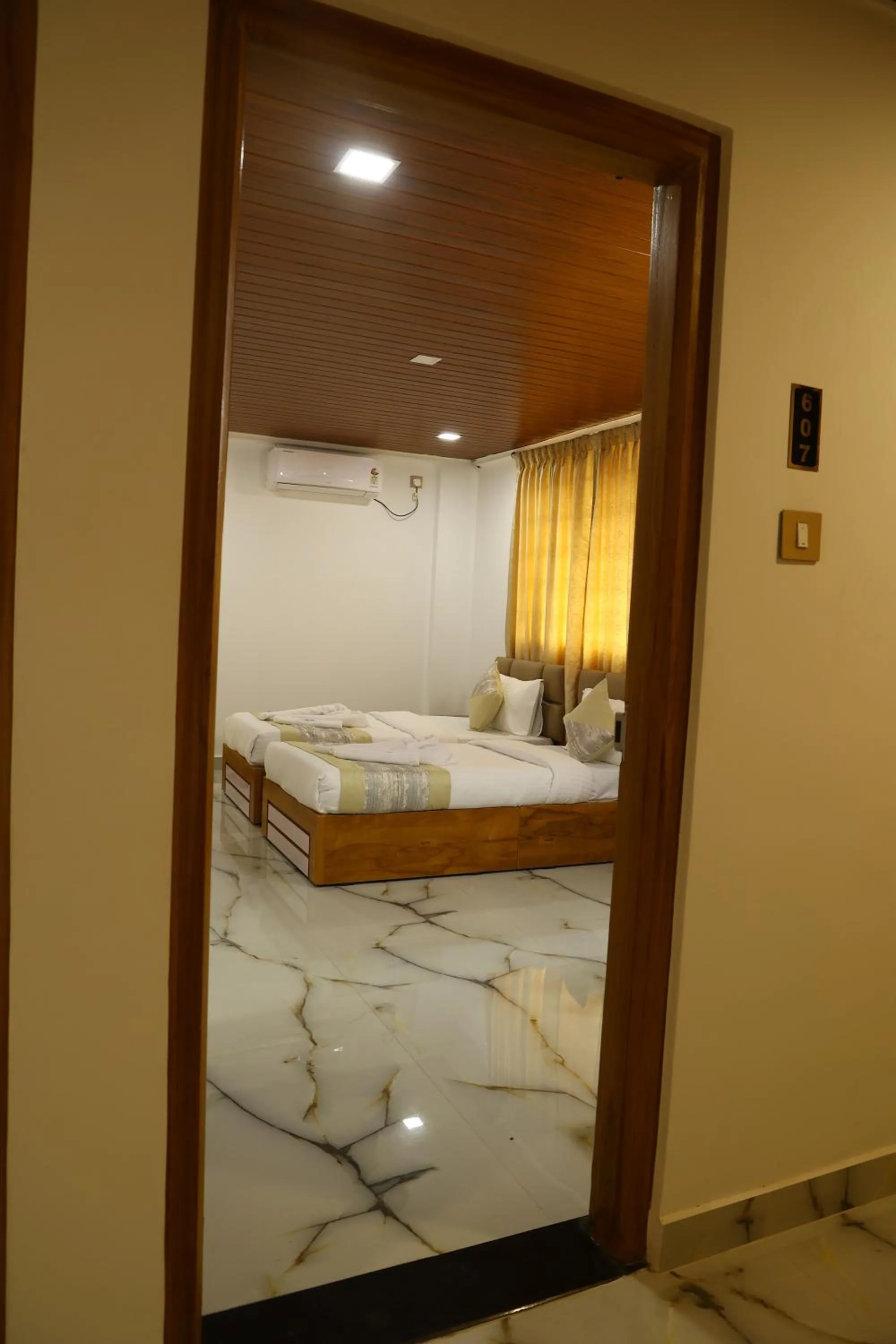 Bedroom, Bed in Grand Tamim Hotel