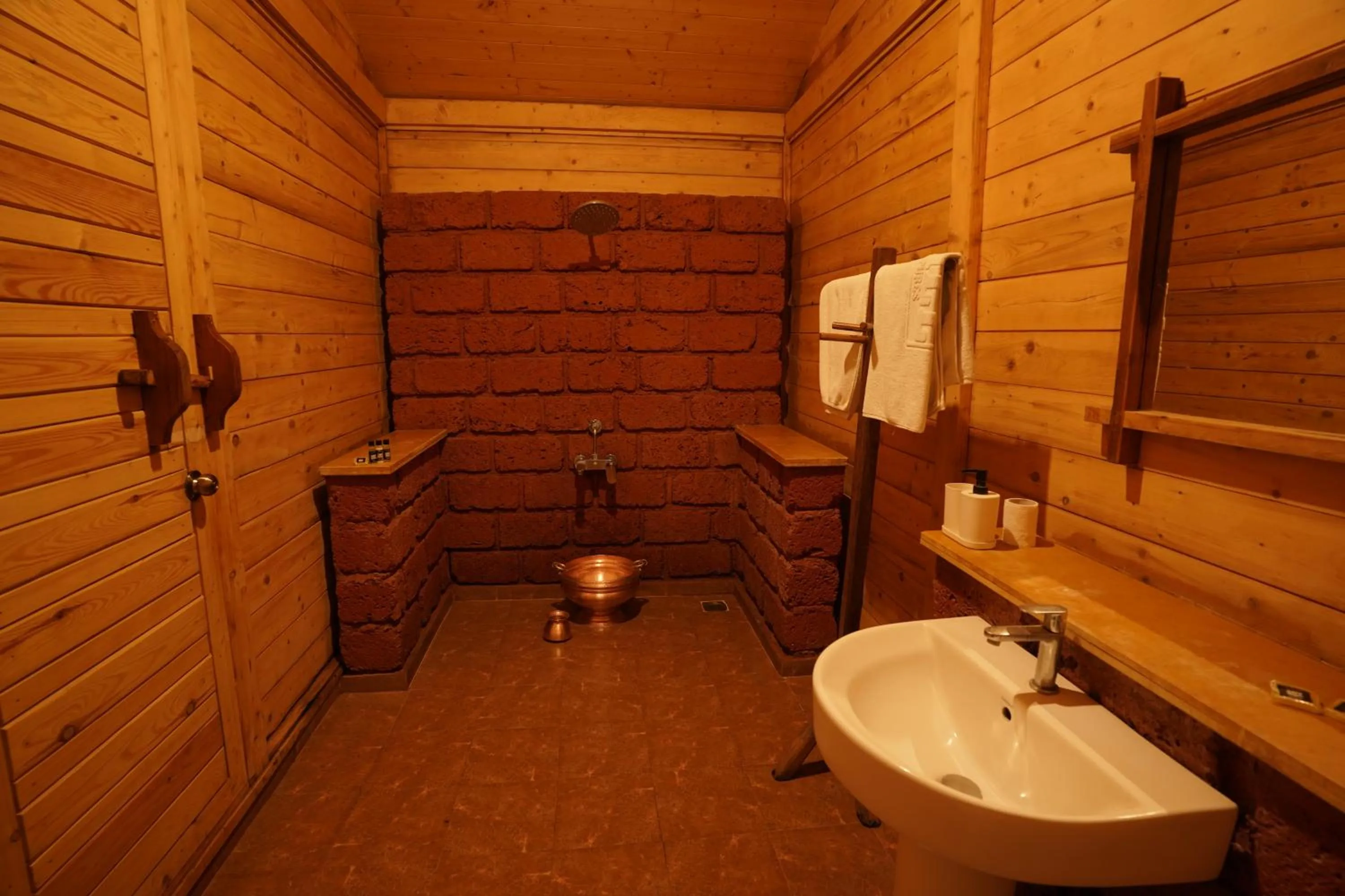 Bathroom in Rockhill Adventures And Resorts