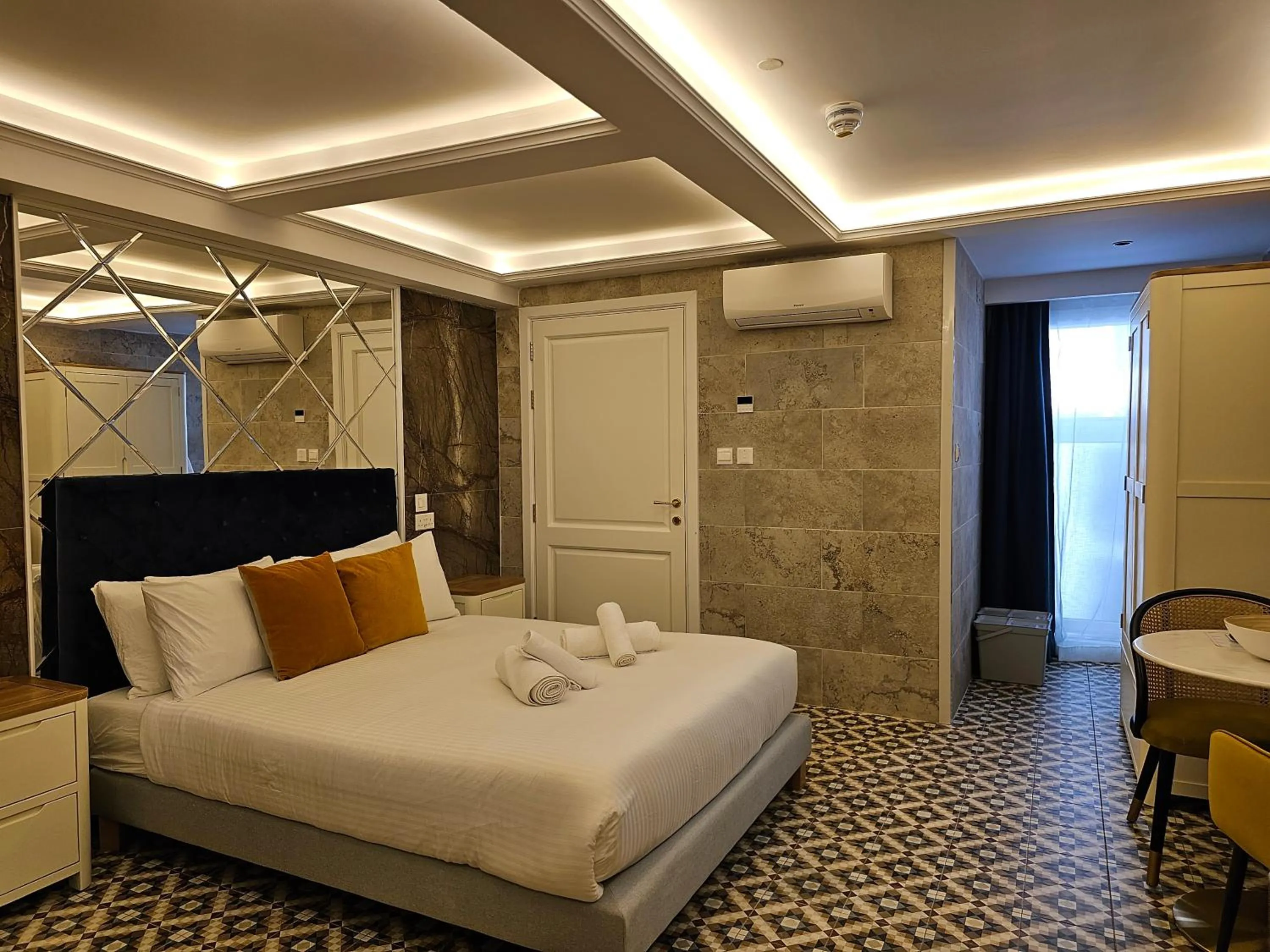 Bed in Balcony Hotel