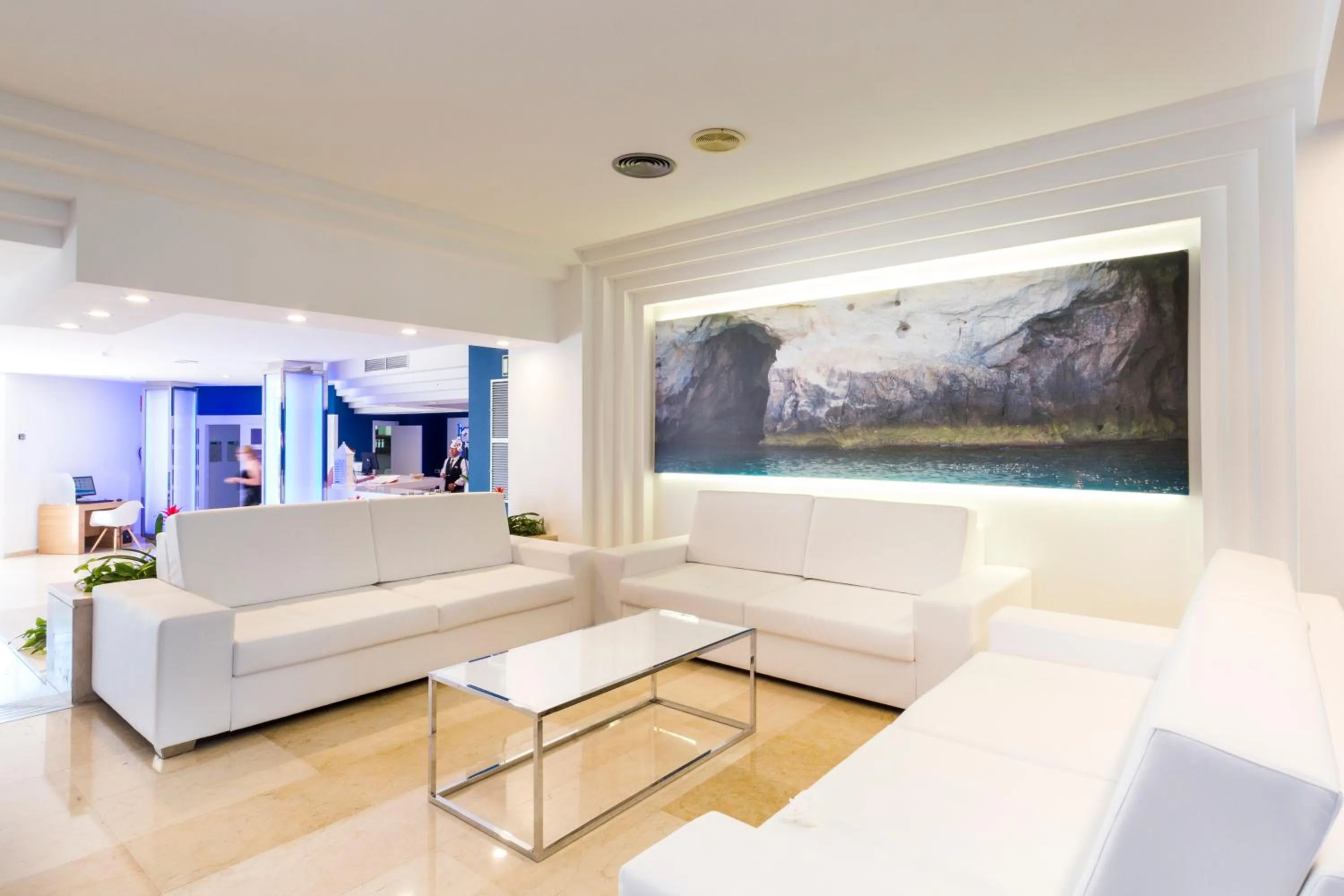 Lobby or reception in Globales Mediterrani
