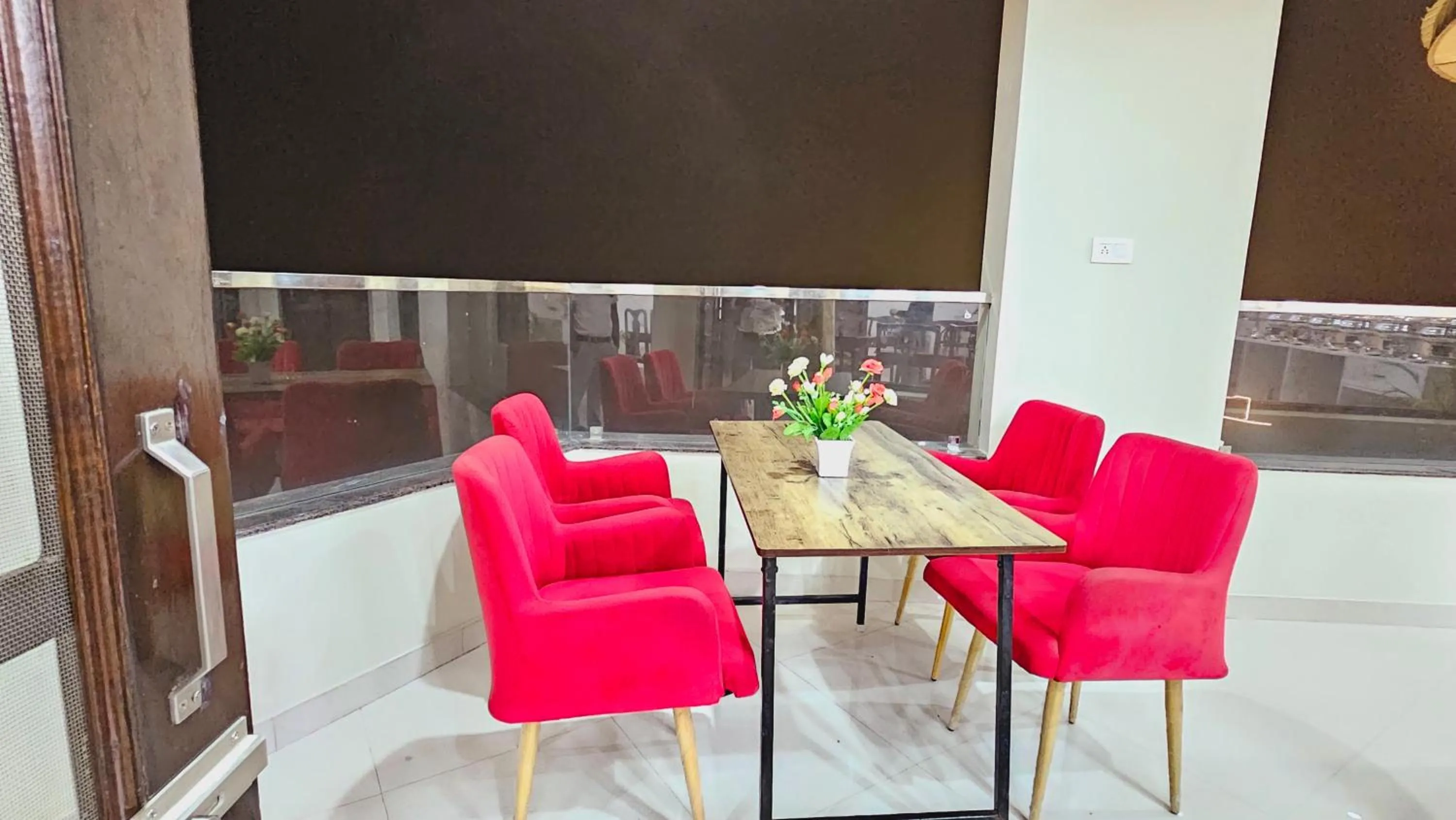 Seating area in Hydrangea Heights by PTW Hotels