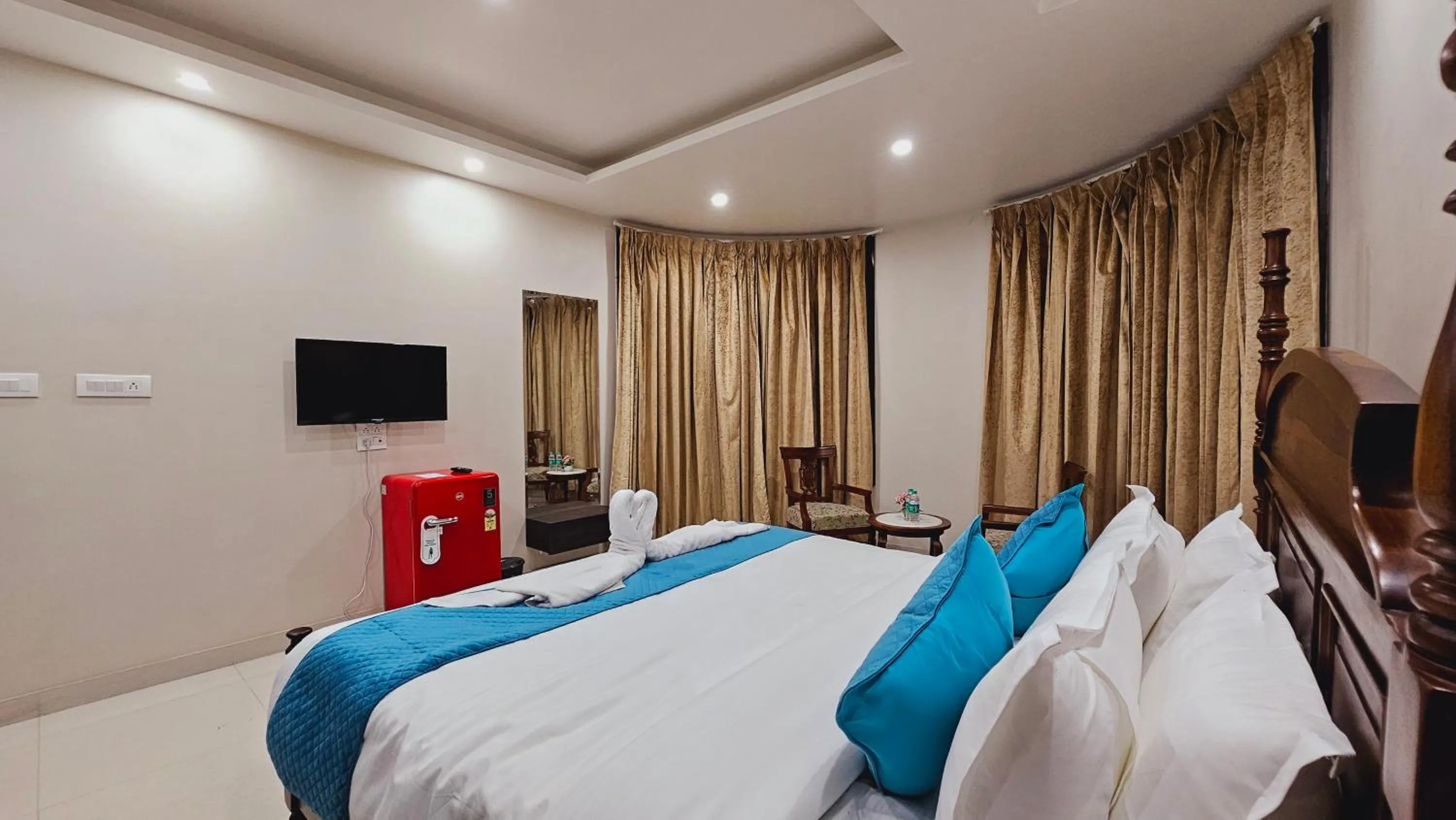 Bed in Hydrangea Heights by PTW Hotels