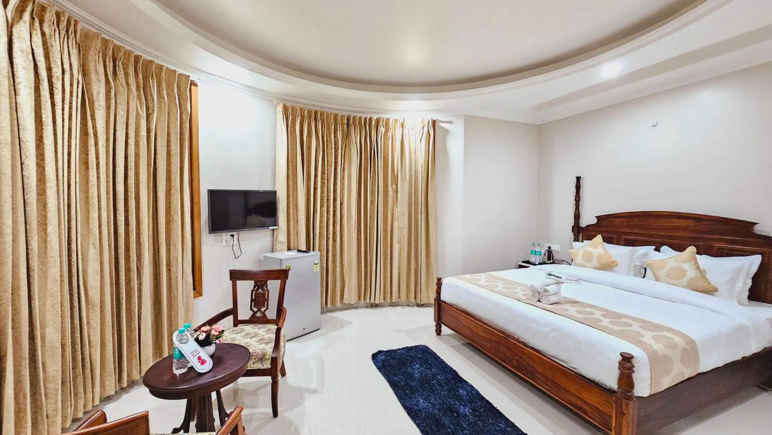 Bed in Hydrangea Heights by PTW Hotels