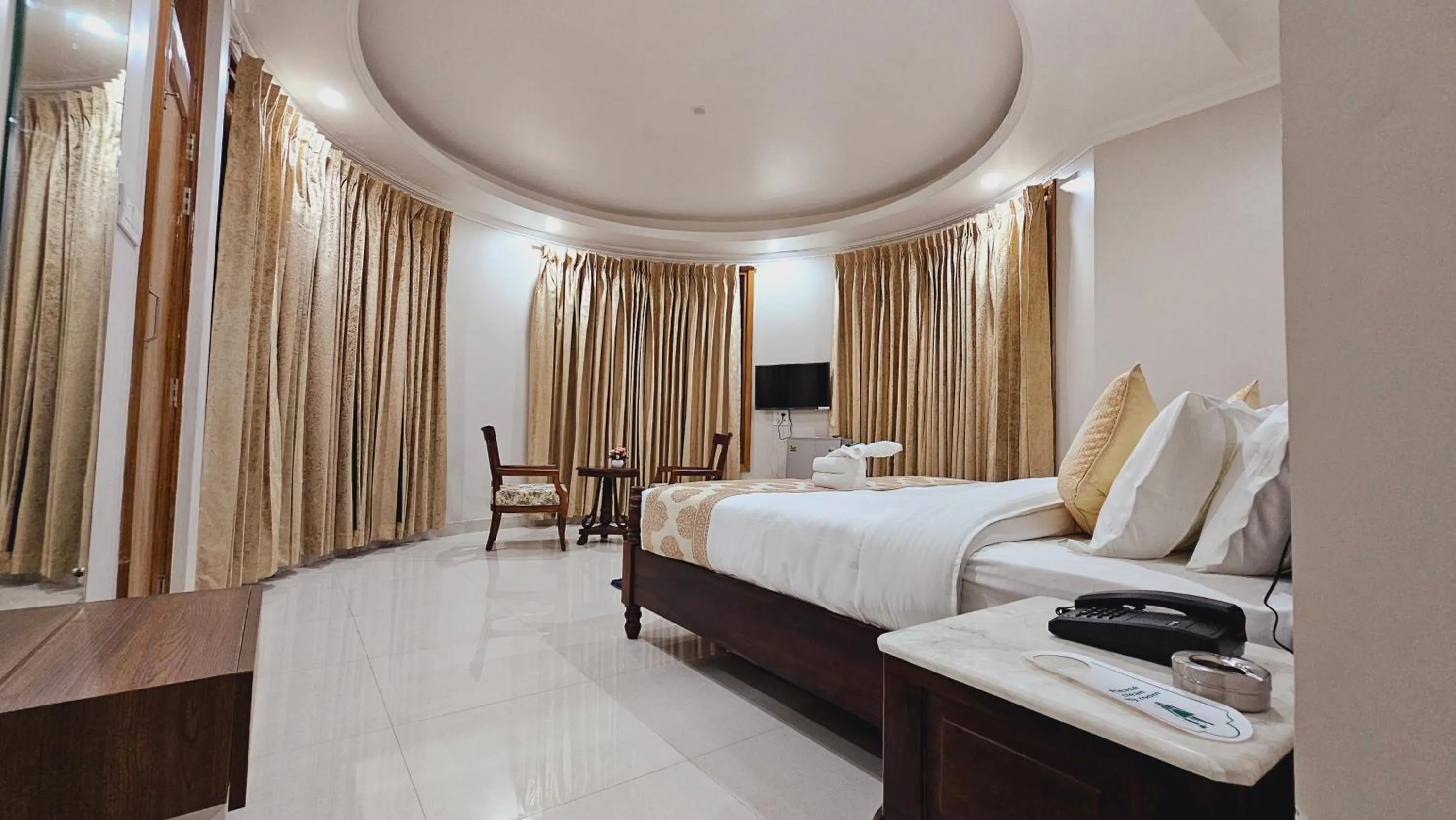 Bed in Hydrangea Heights by PTW Hotels