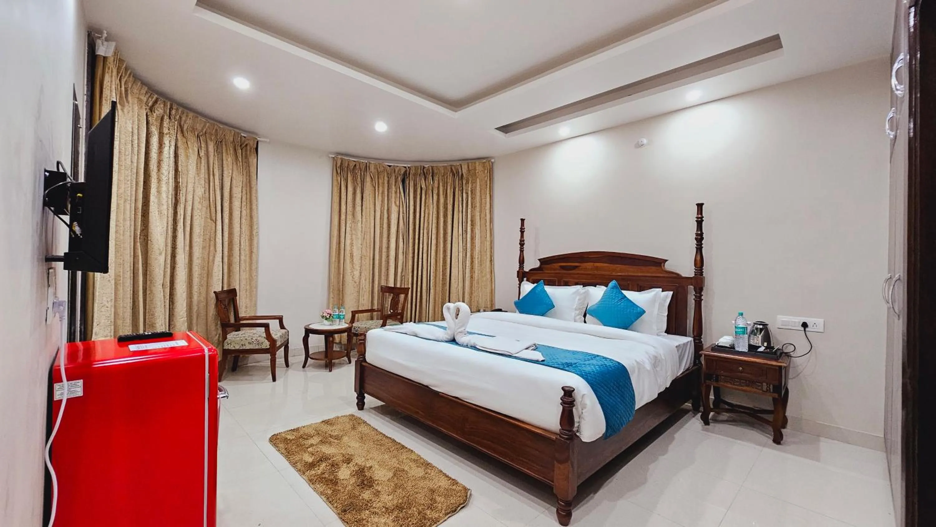 Bed in Hydrangea Heights by PTW Hotels