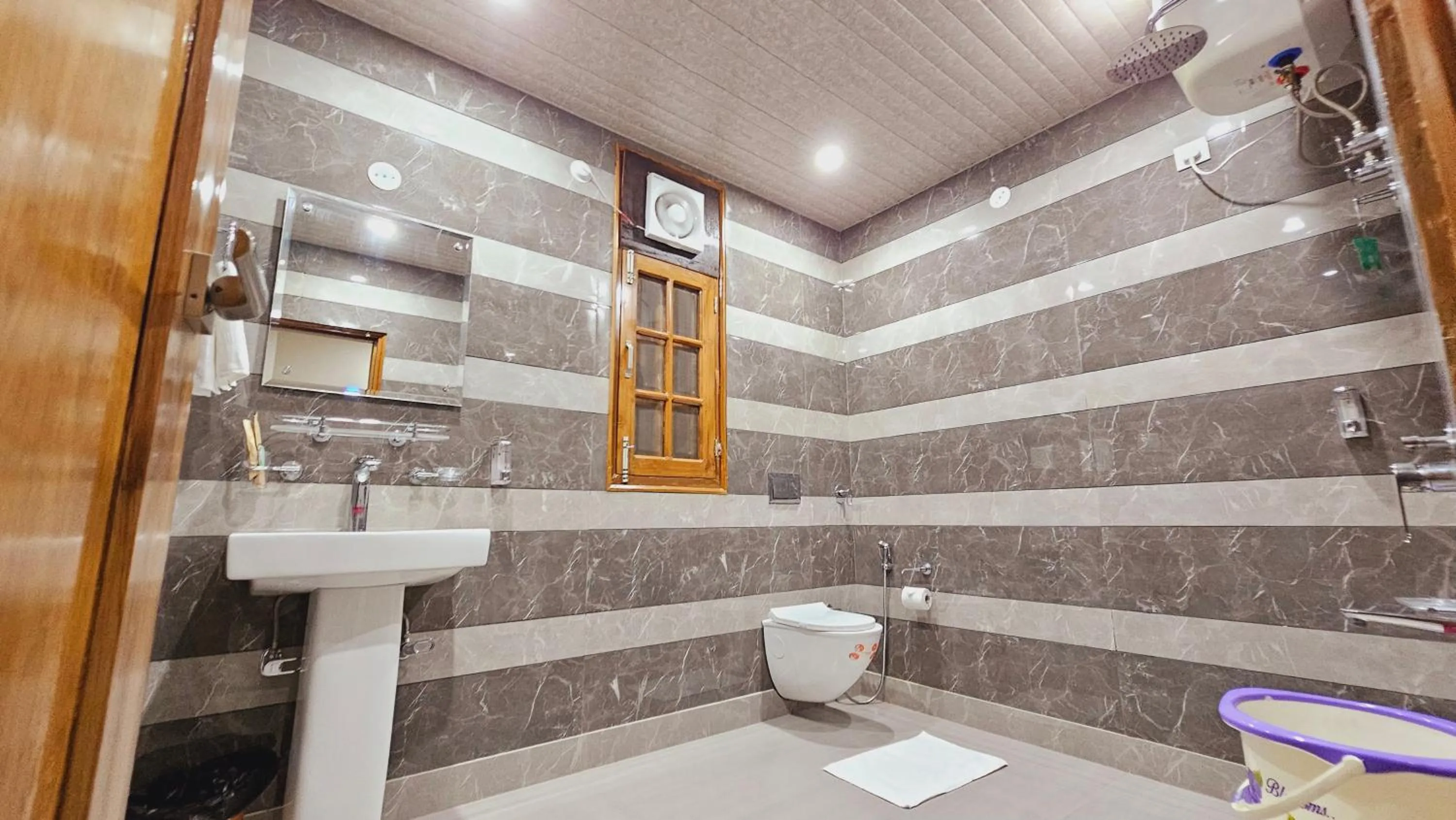 Toilet in Hydrangea Heights by PTW Hotels