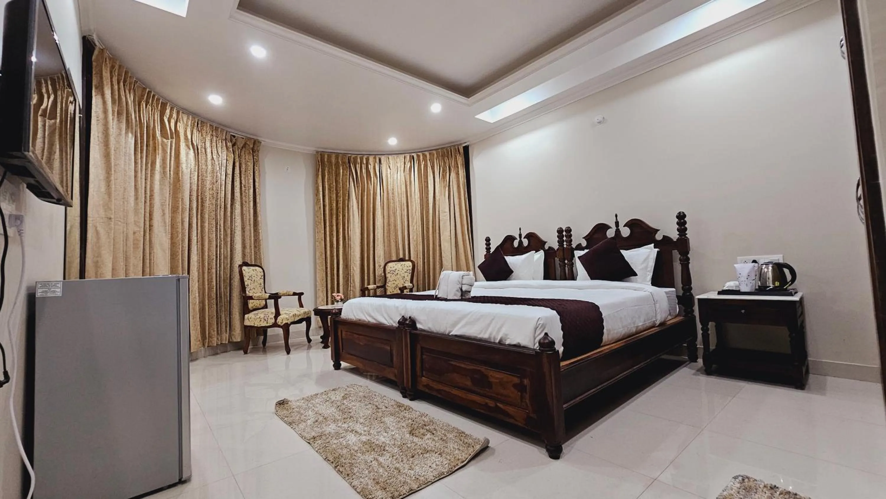 Bed in Hydrangea Heights by PTW Hotels