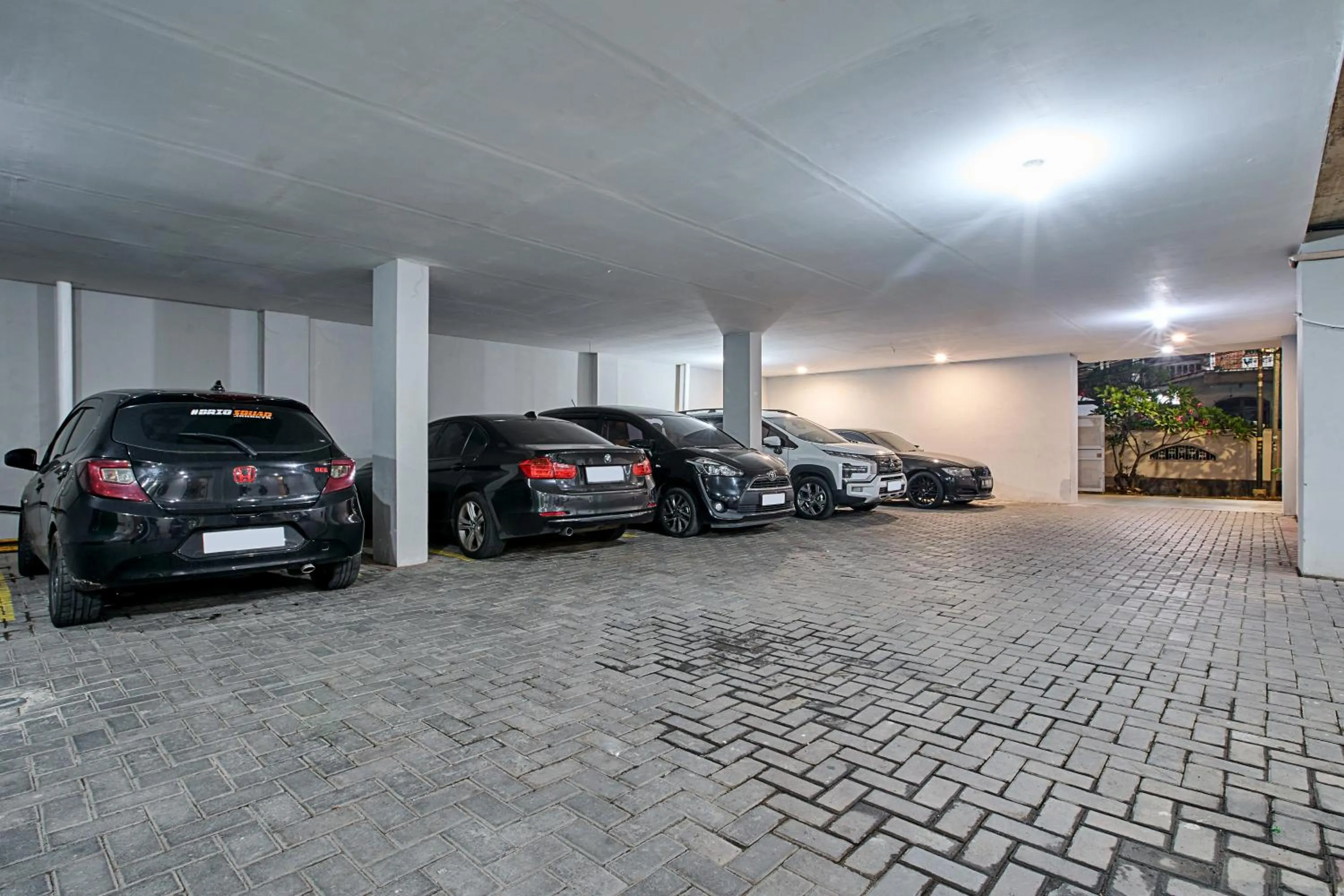 Parking in BALE Puri