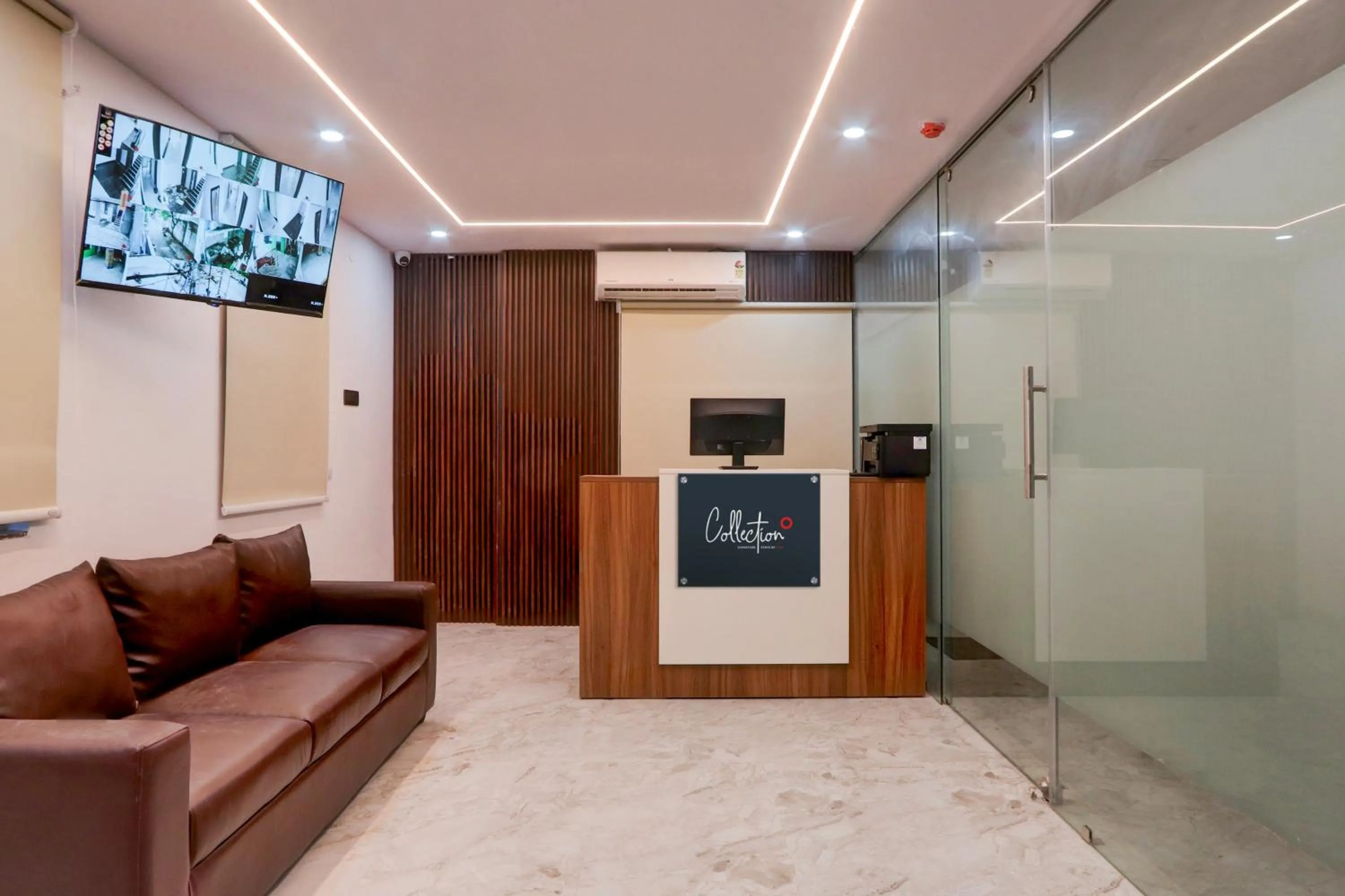 Lobby or reception in Super Hotel O RELAX INN