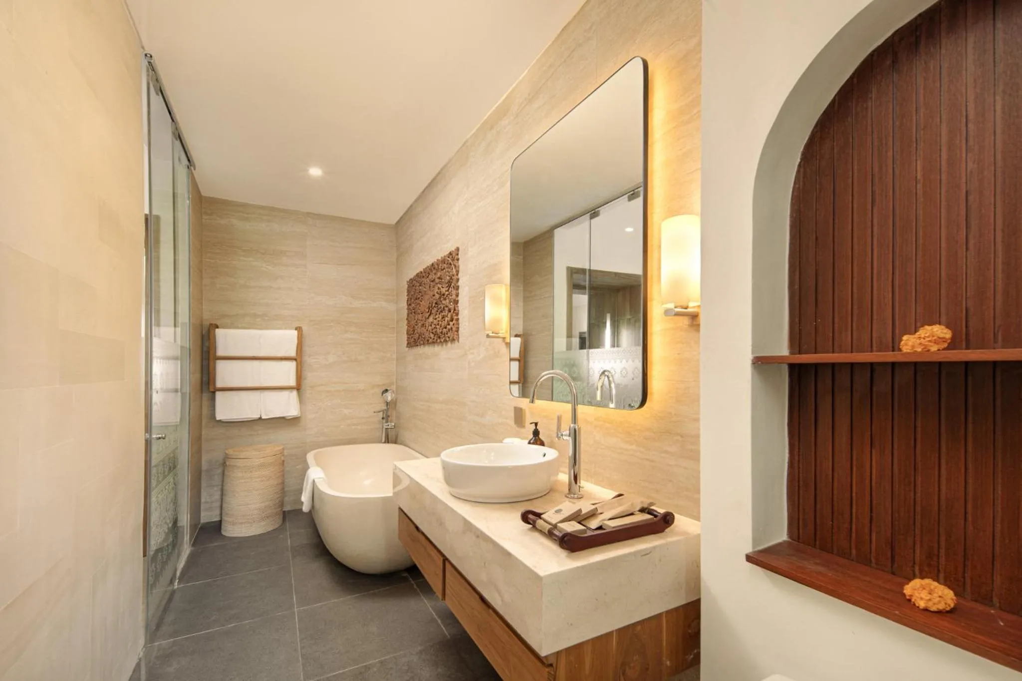 Bathroom in Khastana Hadi Tegallalang, Ubud