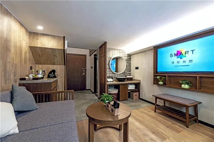 Communal lounge/ TV room in Mehood Lestie, Xiamen Zhongshan Road Pedestrian Street