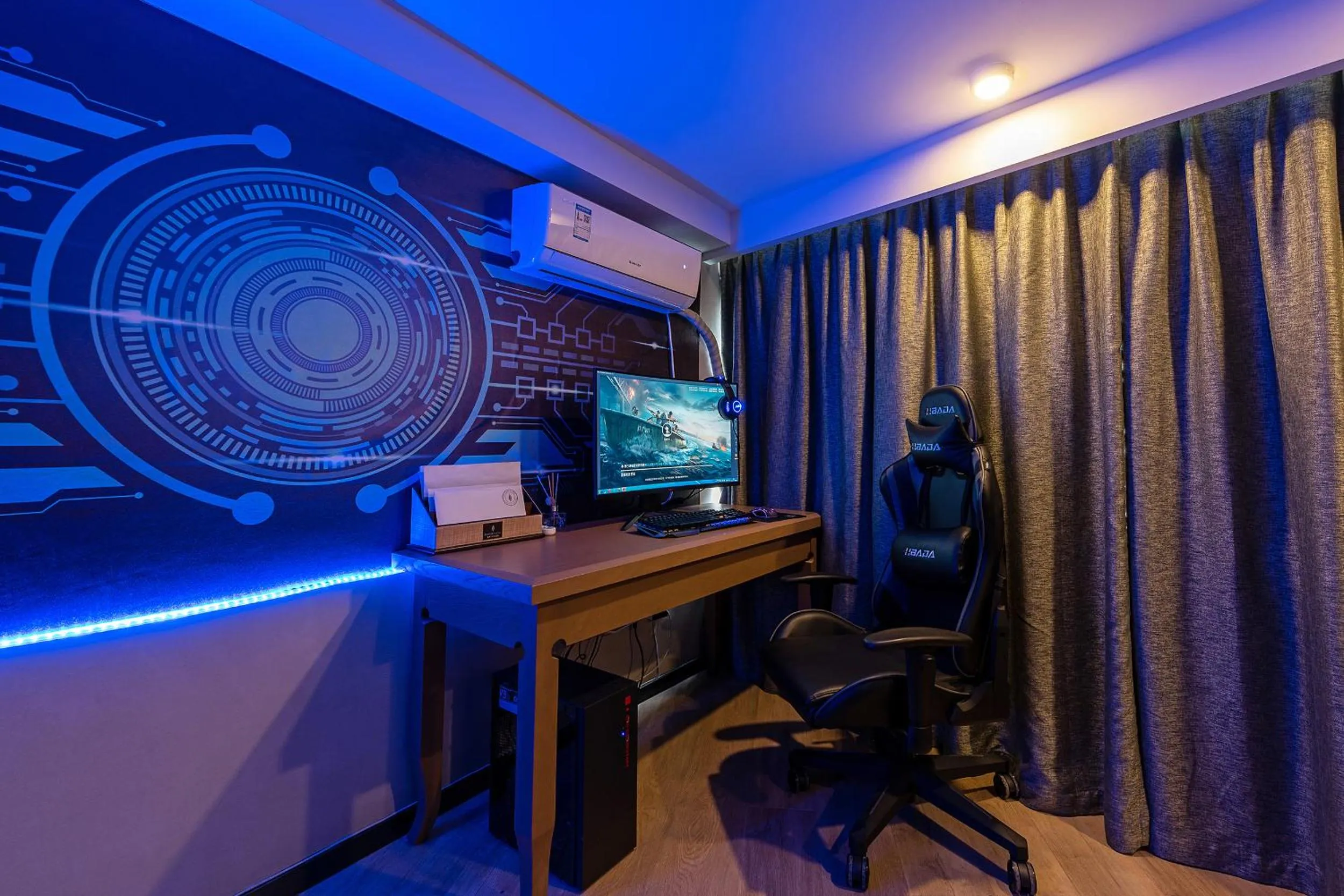 Evening entertainment in Mehood Lestie, Xiamen Zhongshan Road Pedestrian Street