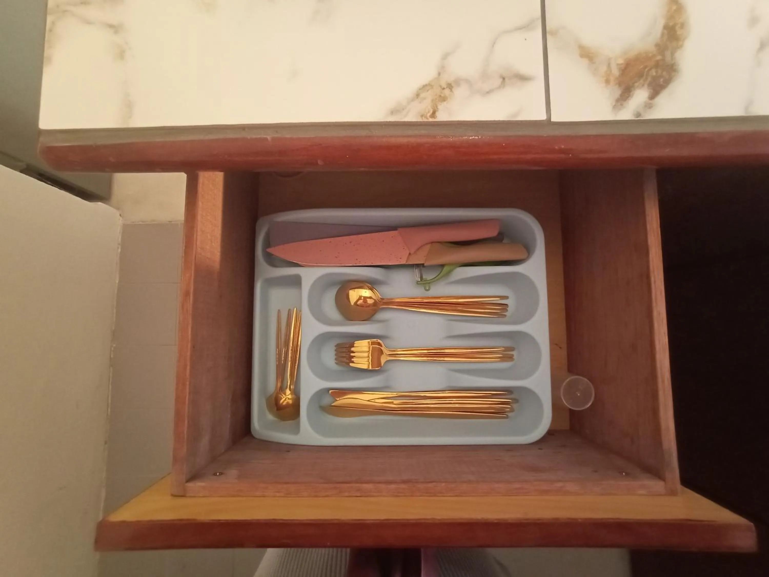 Resort Apartment depan Laut