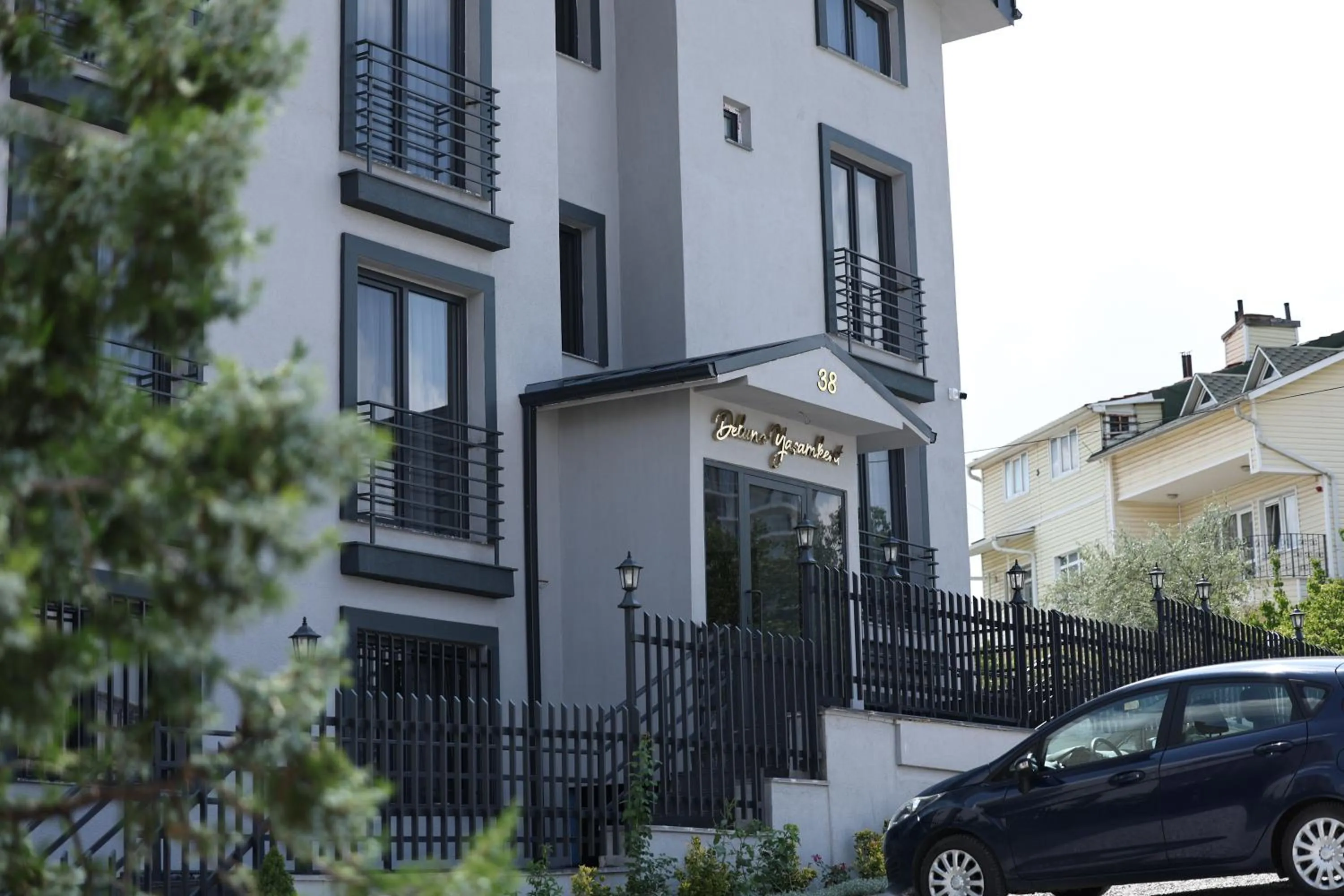 Facade/entrance in Deluna Yaşamkent